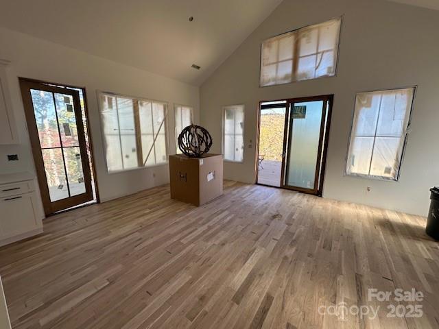 371 E Falls View Drive