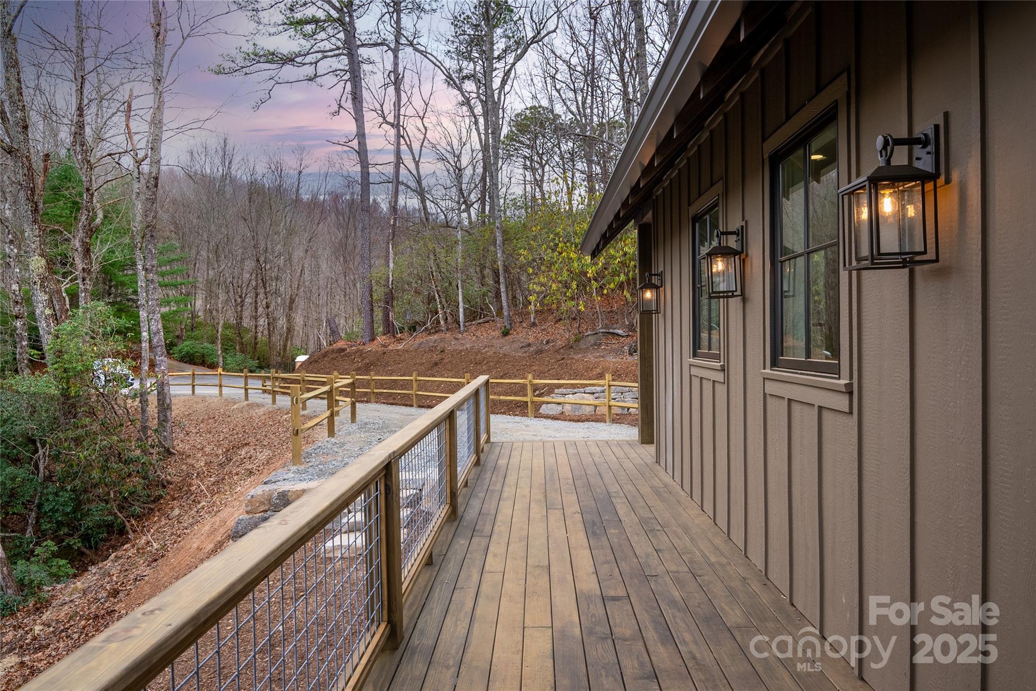 371 E Falls View Drive