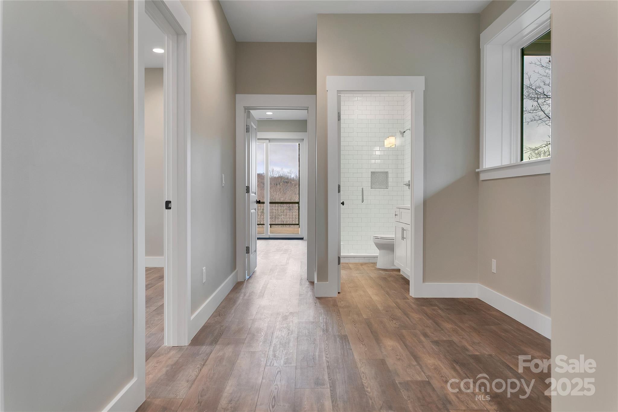 371 E Falls View Drive