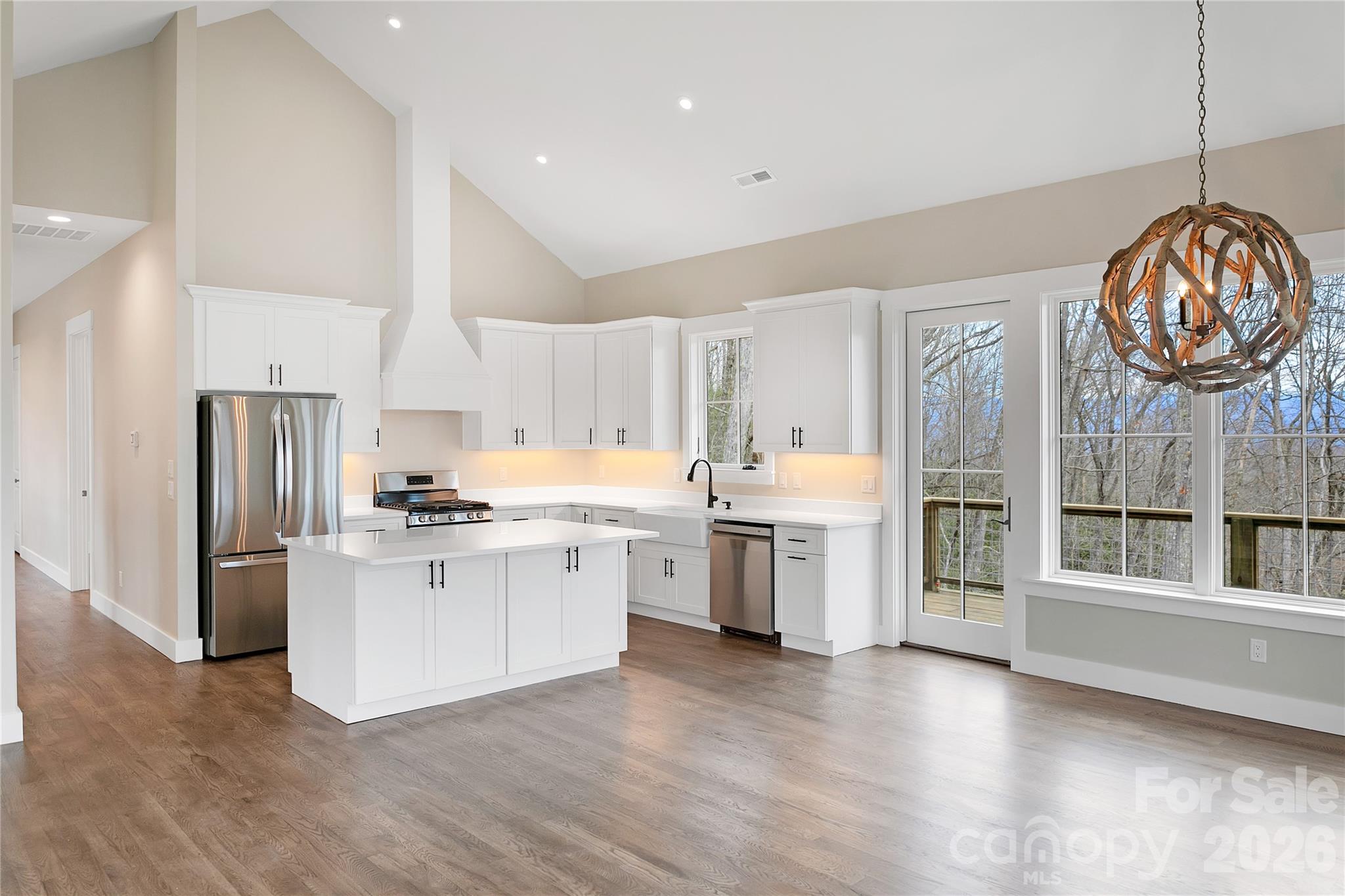 371 E Falls View Drive