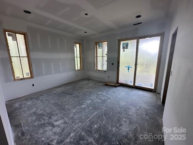 371 E Falls View Drive