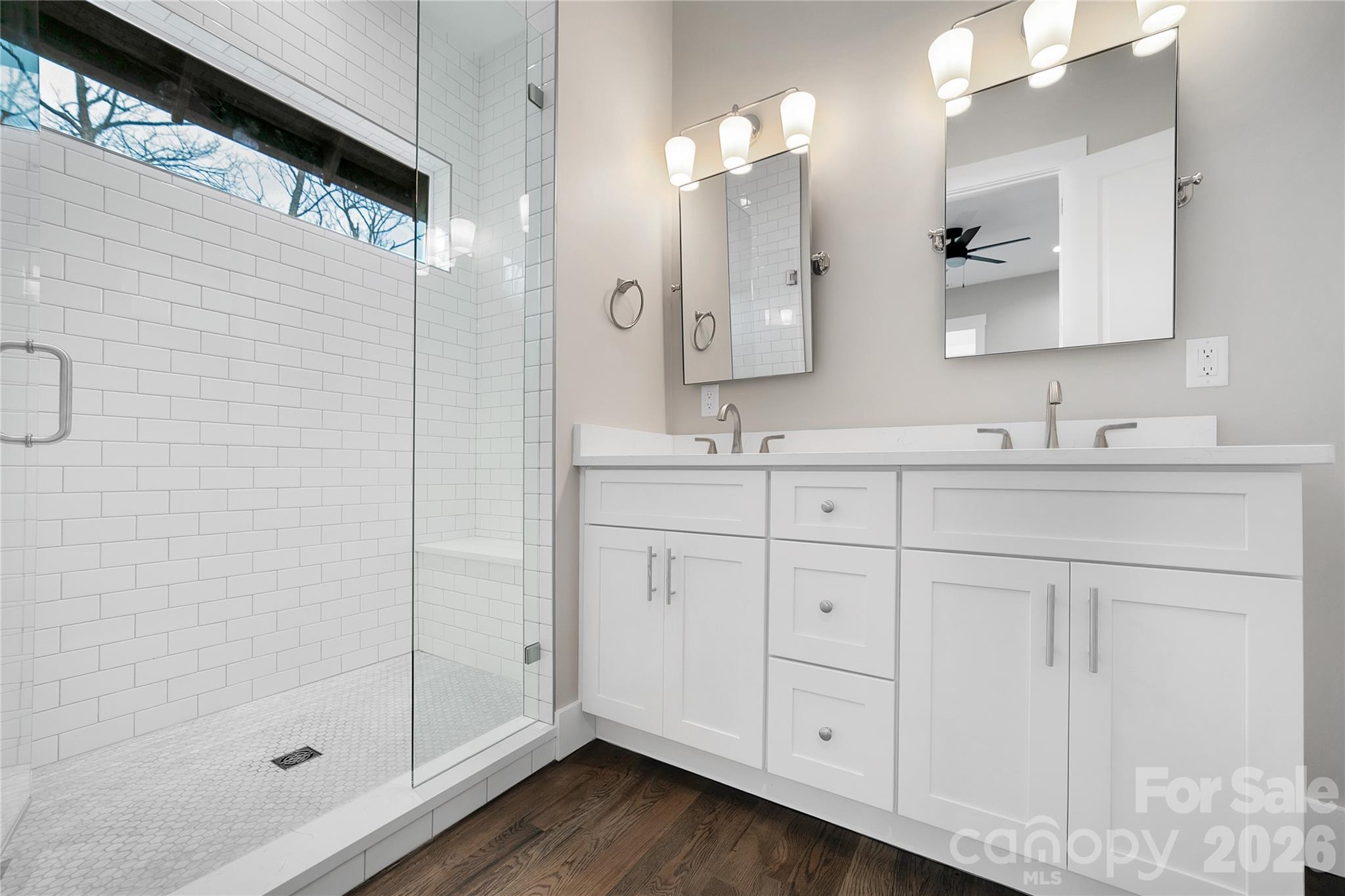 371 E Falls View Drive