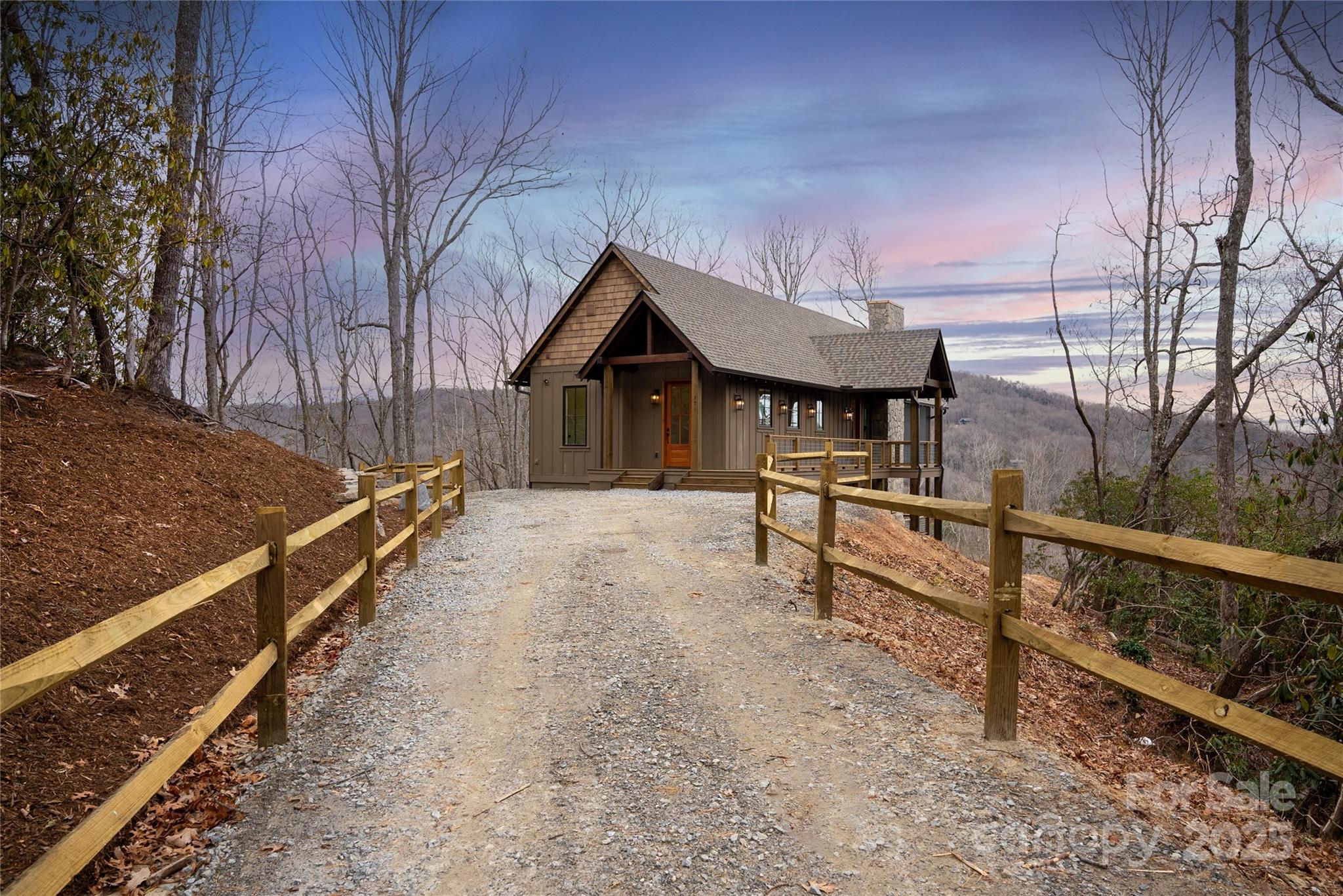 371 E Falls View Drive