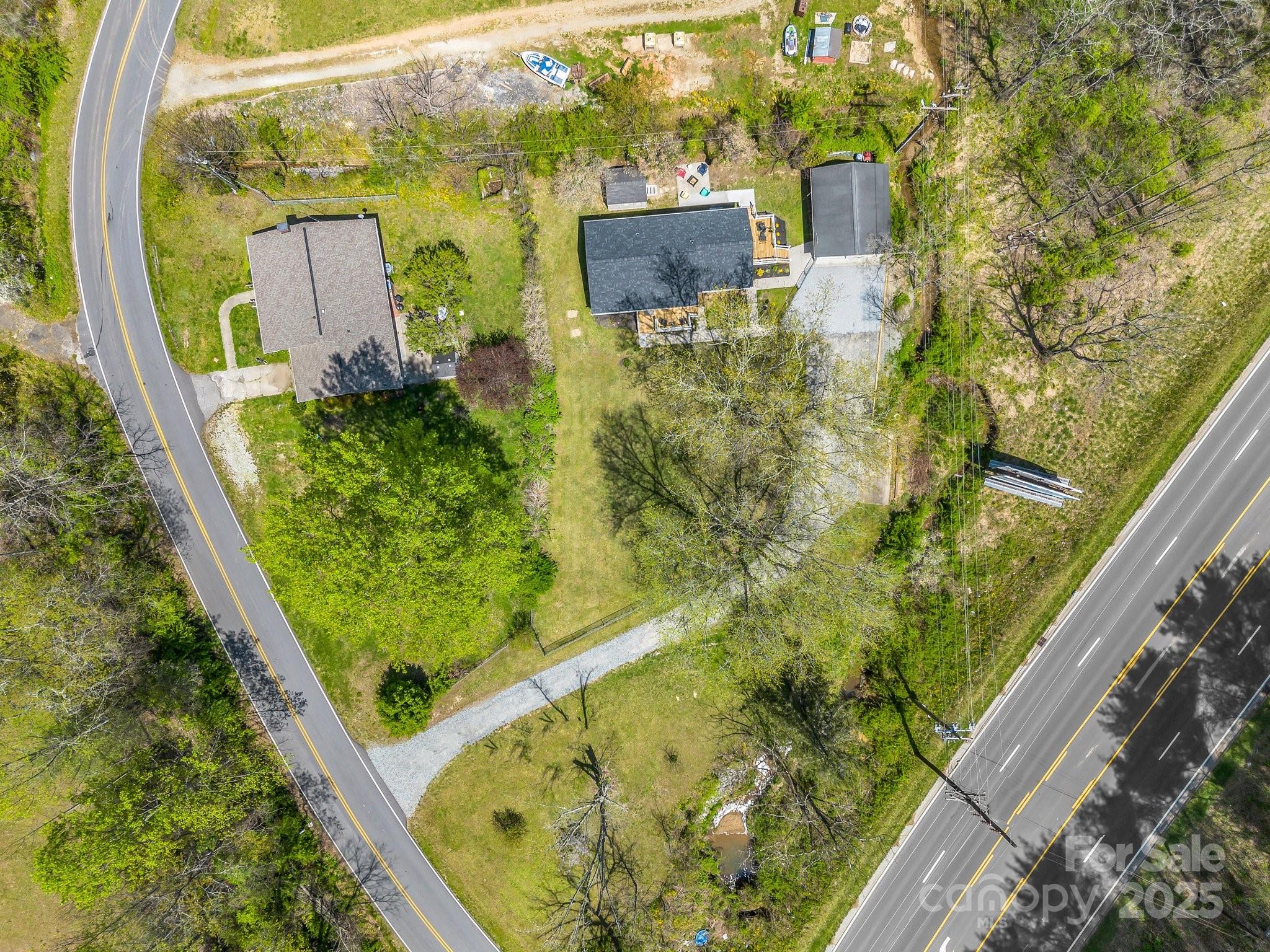 565 Nicholson Creek Road