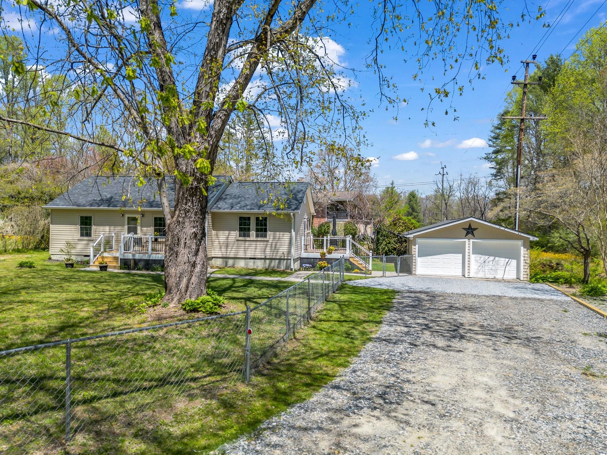565 Nicholson Creek Road