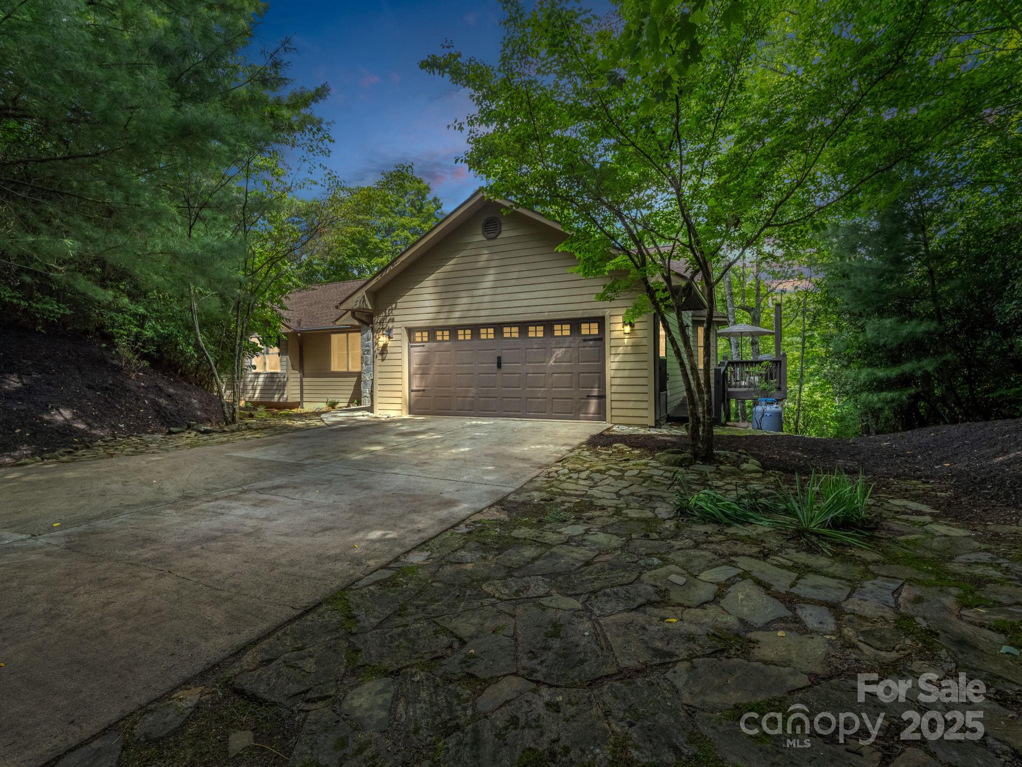 603 Kanasgowa Drive