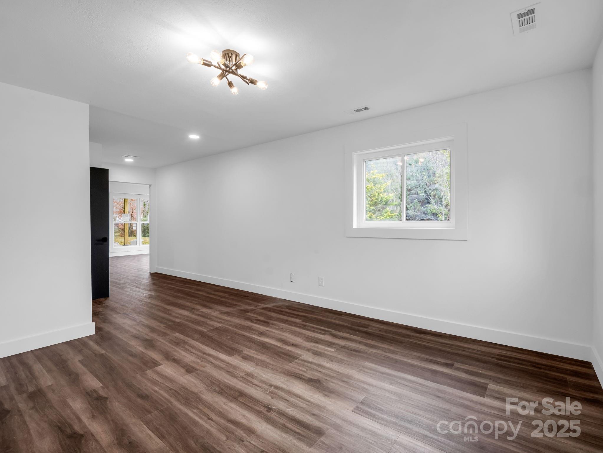 109 Orchid Heights Drive