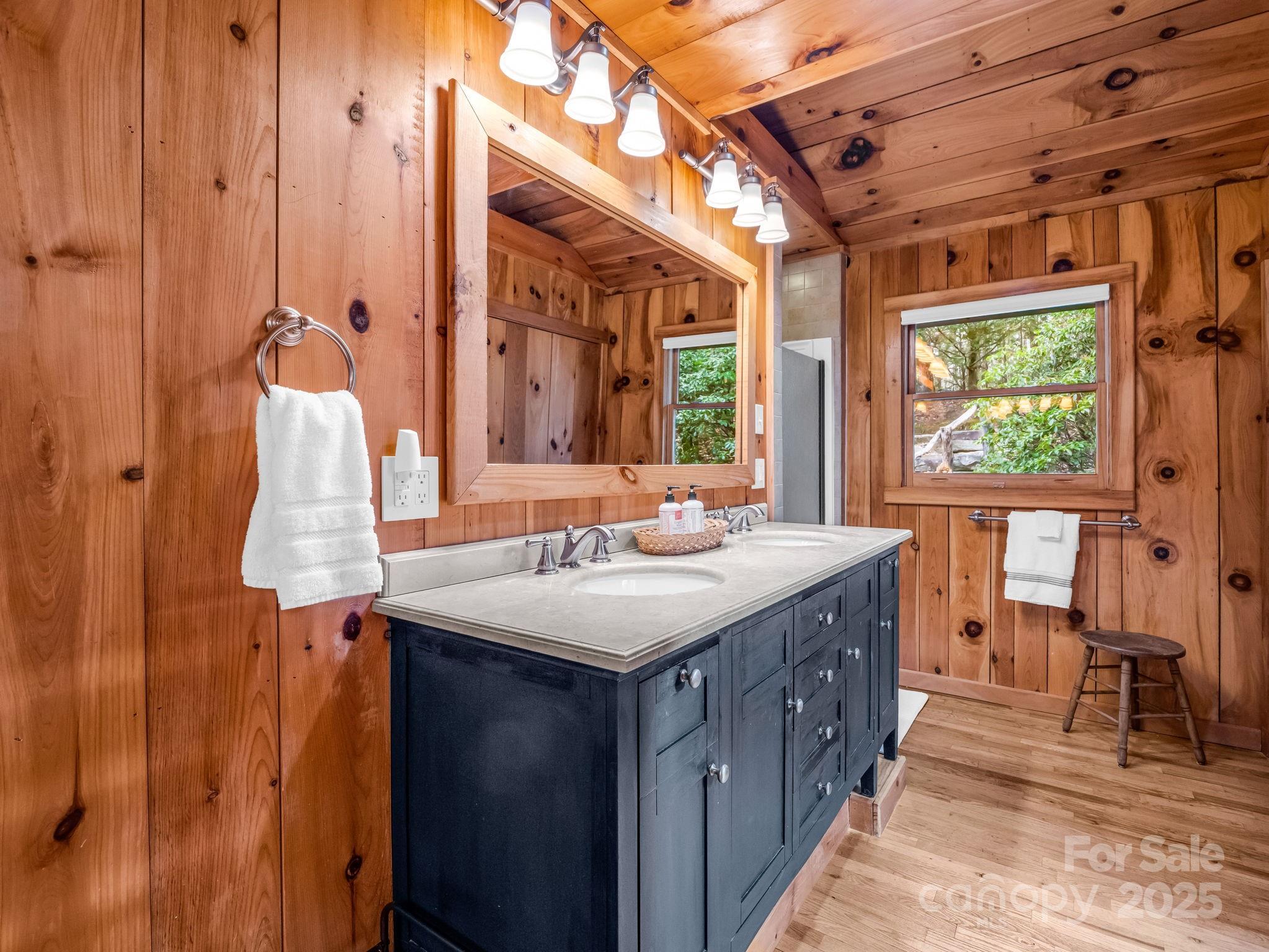 1692 Becky Mountain Road