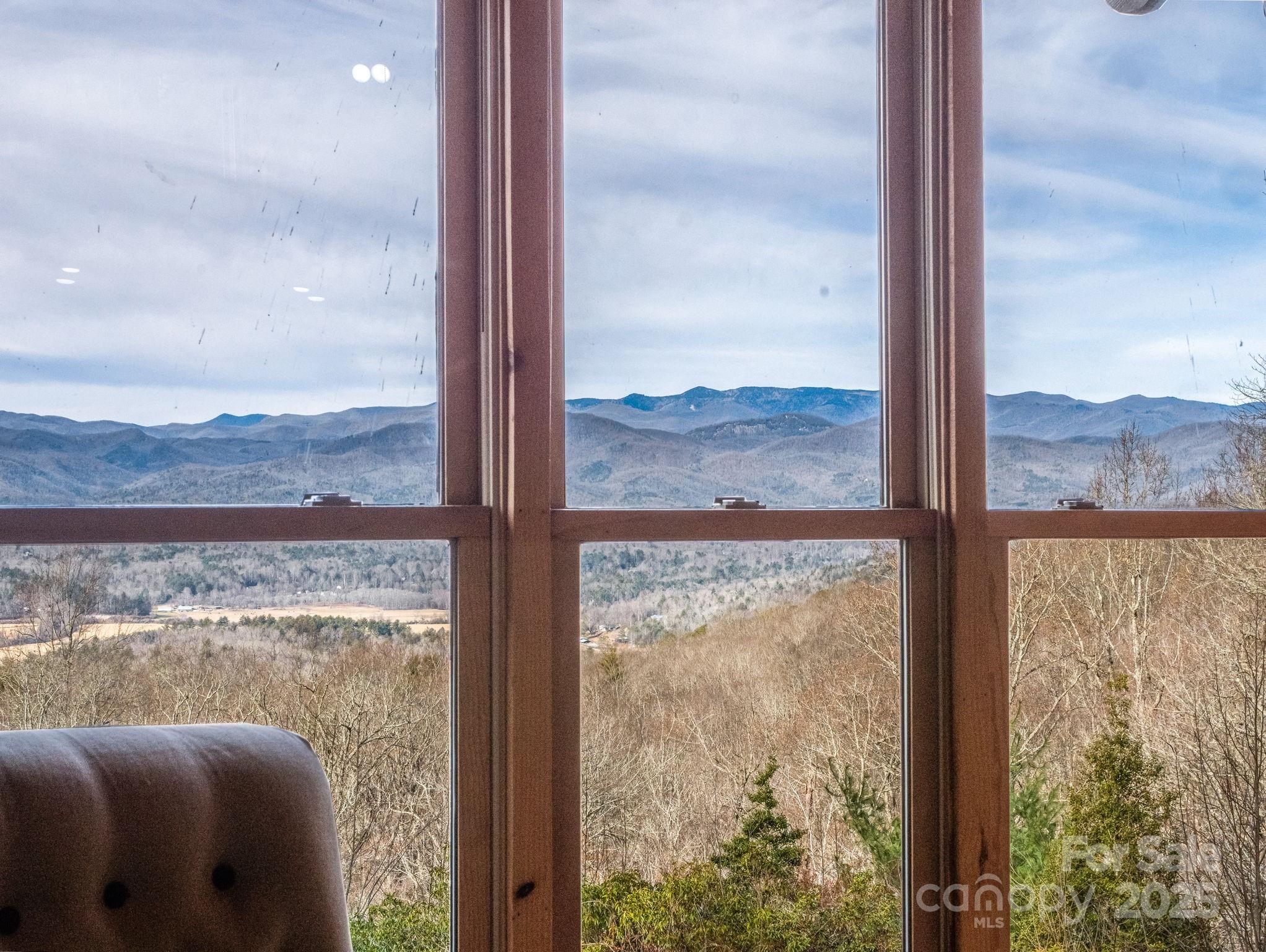 1692 Becky Mountain Road