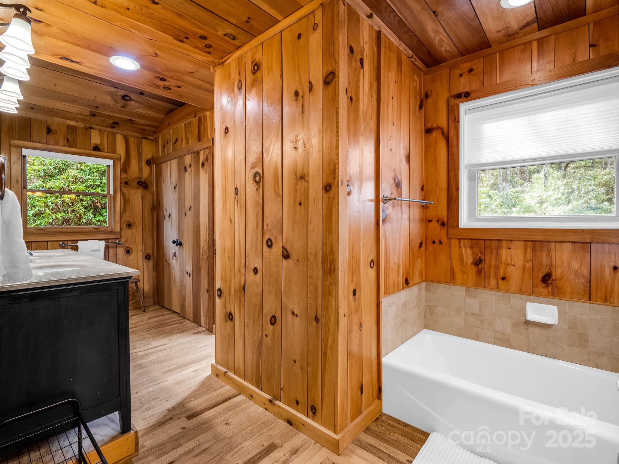 1692 Becky Mountain Road