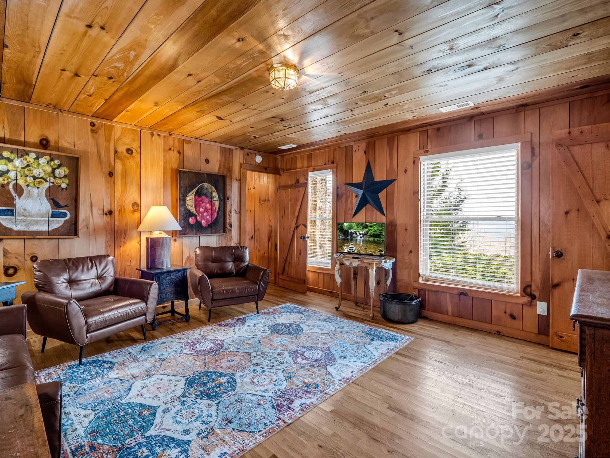 1692 Becky Mountain Road