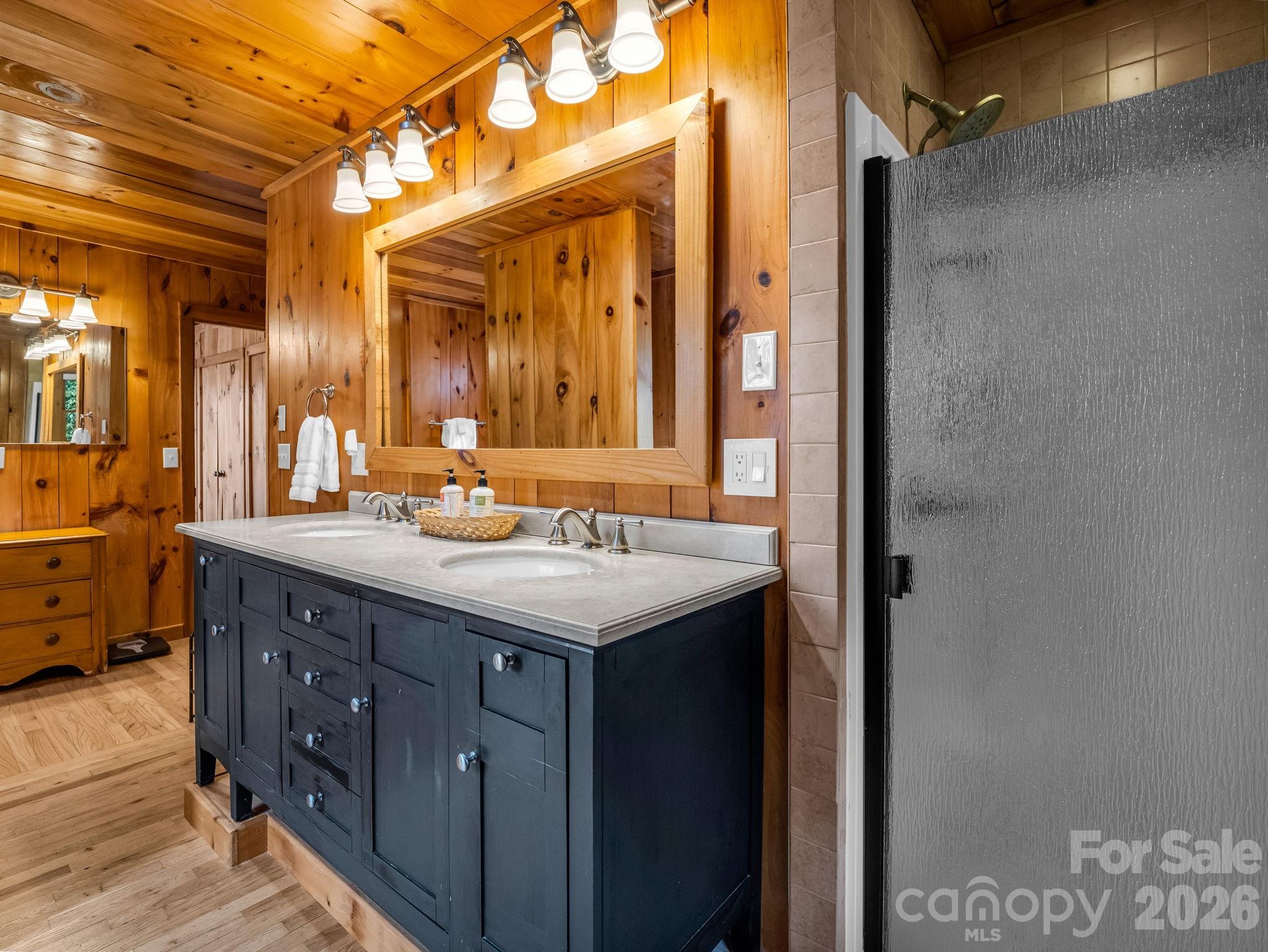 1692 Becky Mountain Road