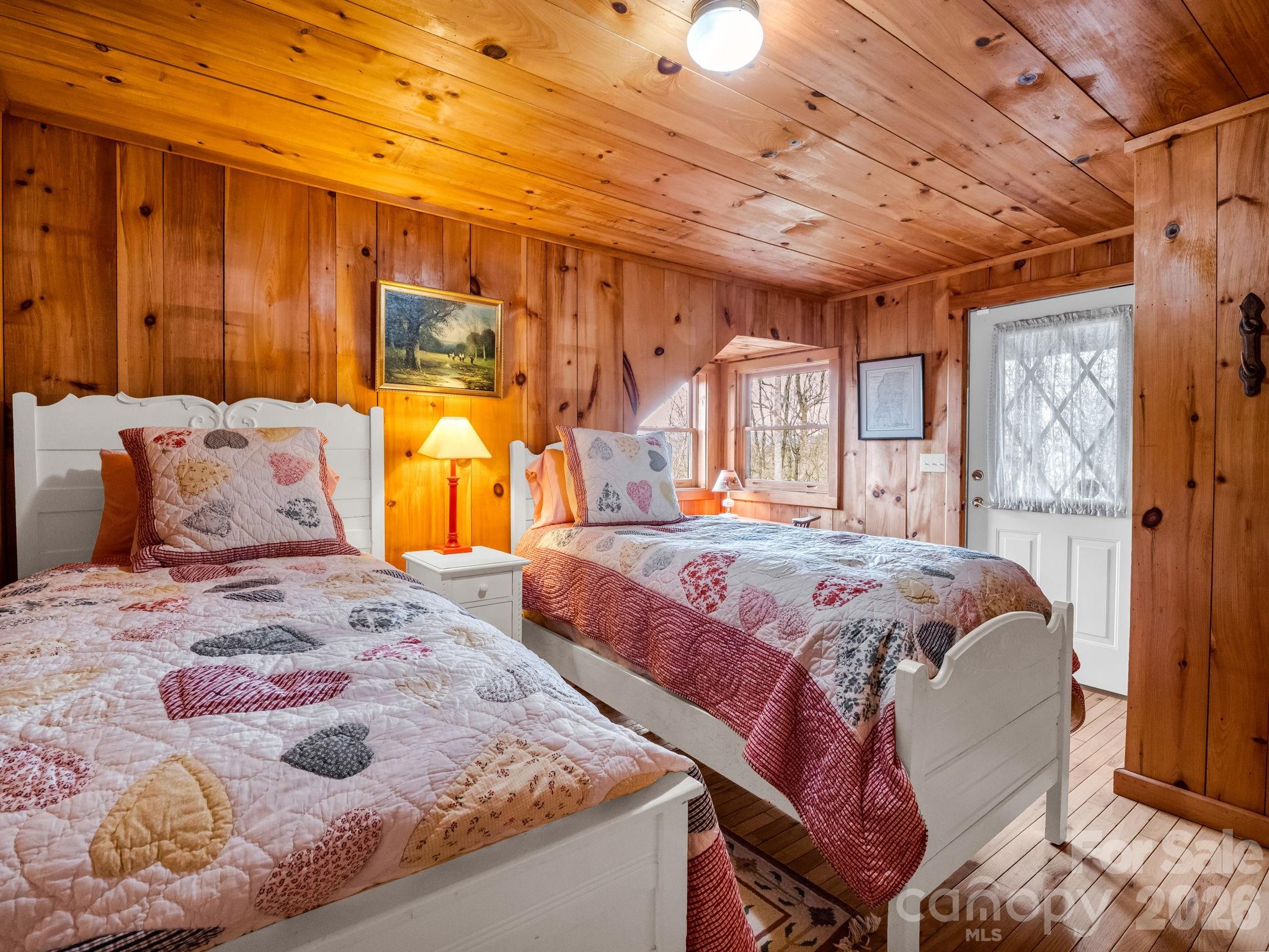 1692 Becky Mountain Road