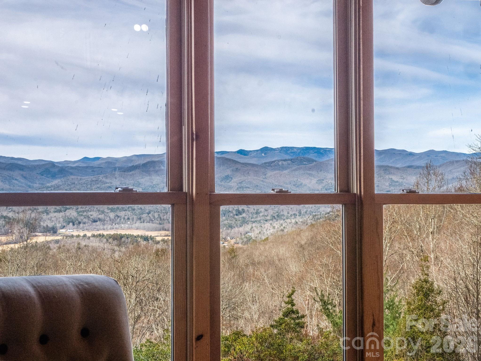 1692 Becky Mountain Road