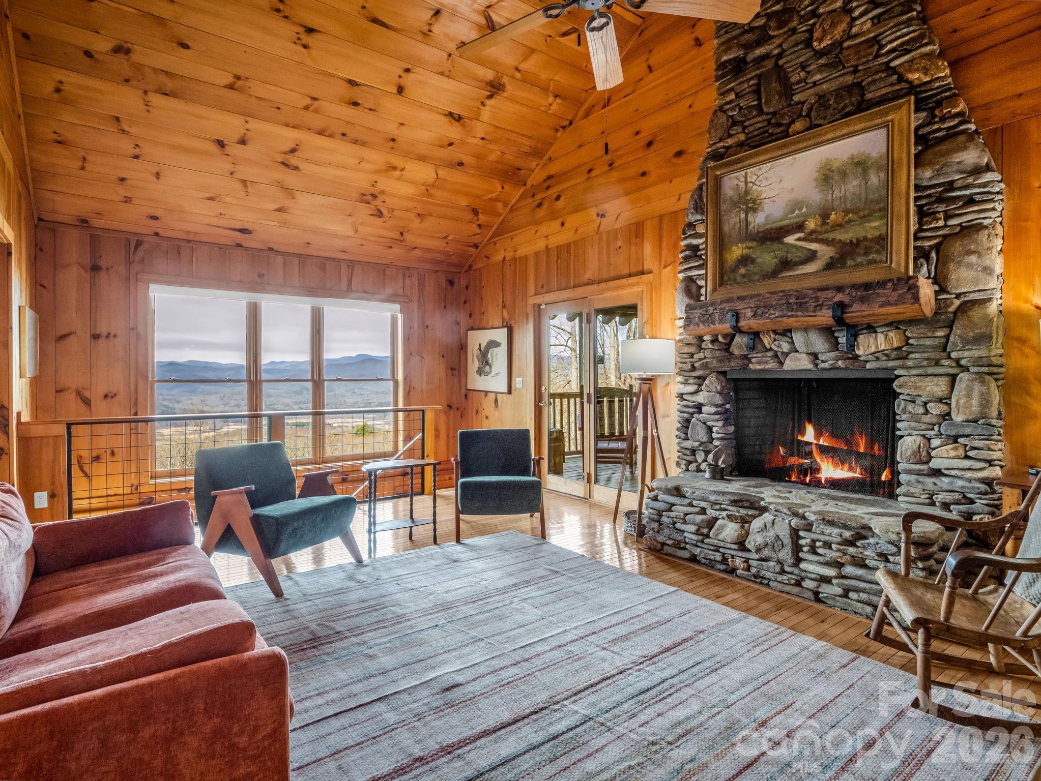 1692 Becky Mountain Road