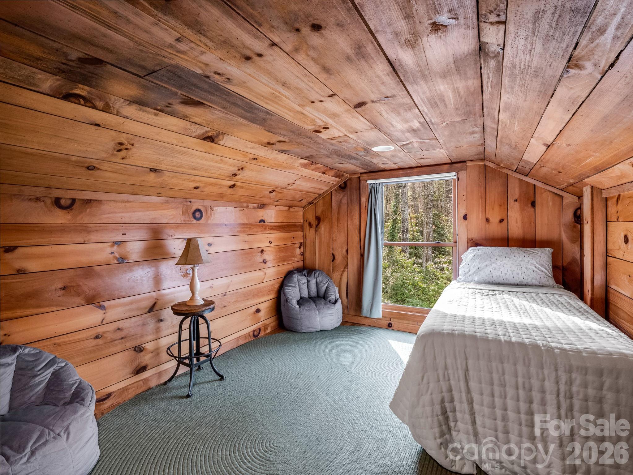 1692 Becky Mountain Road