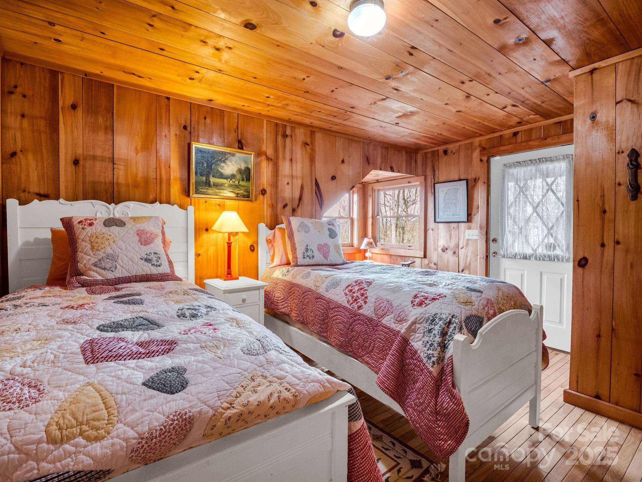 1692 Becky Mountain Road