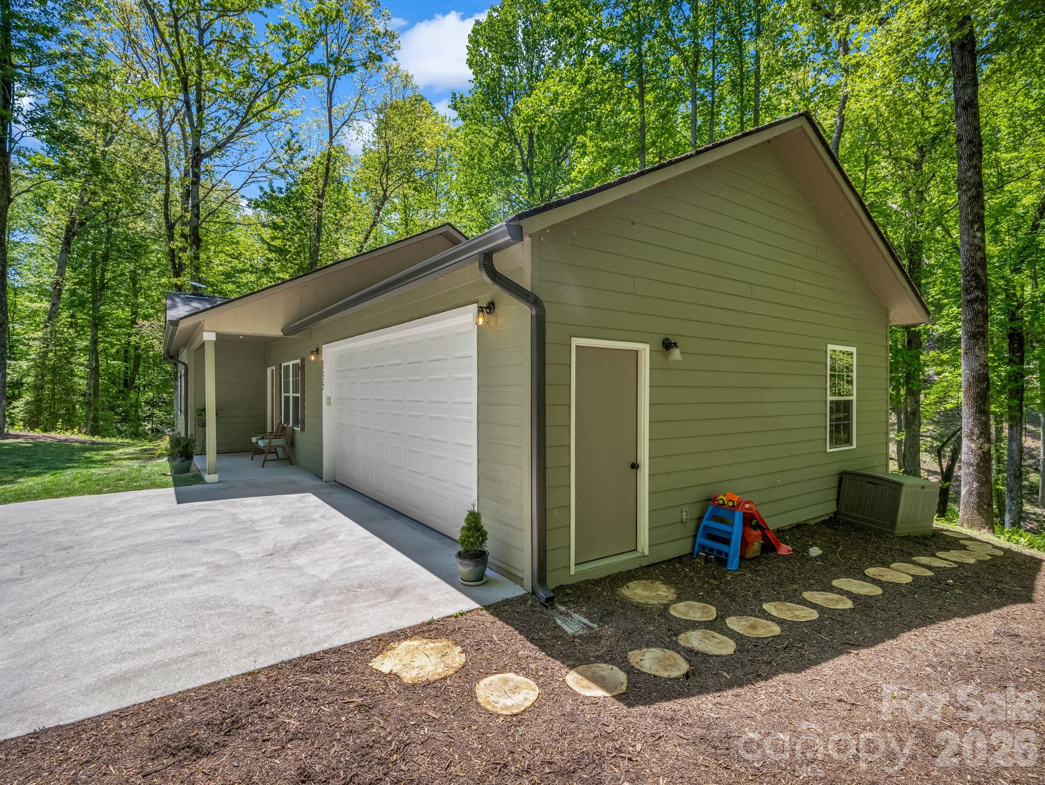 135 Half Moon Lane