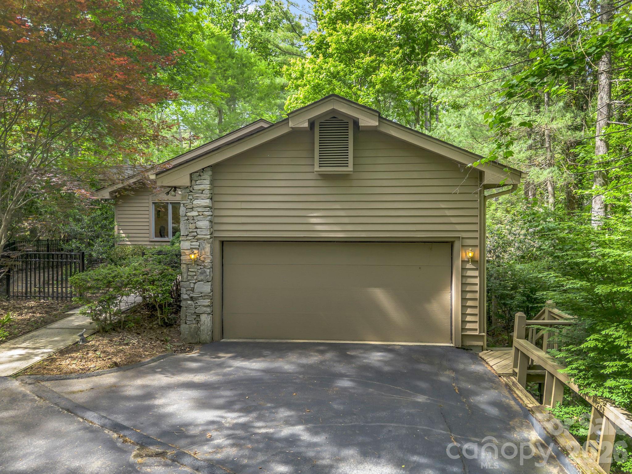 118 Timber Creek Road