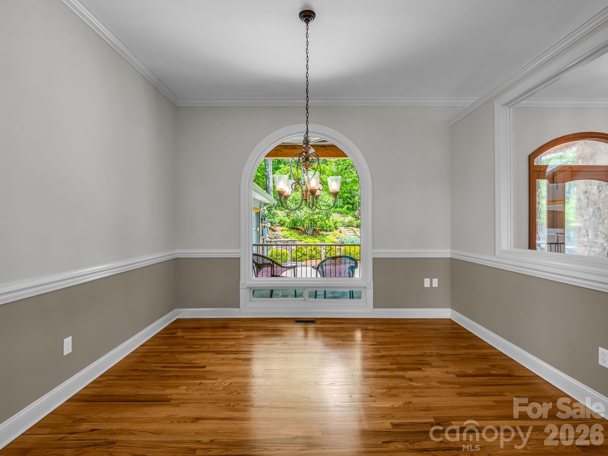 241 Dvdegi Court