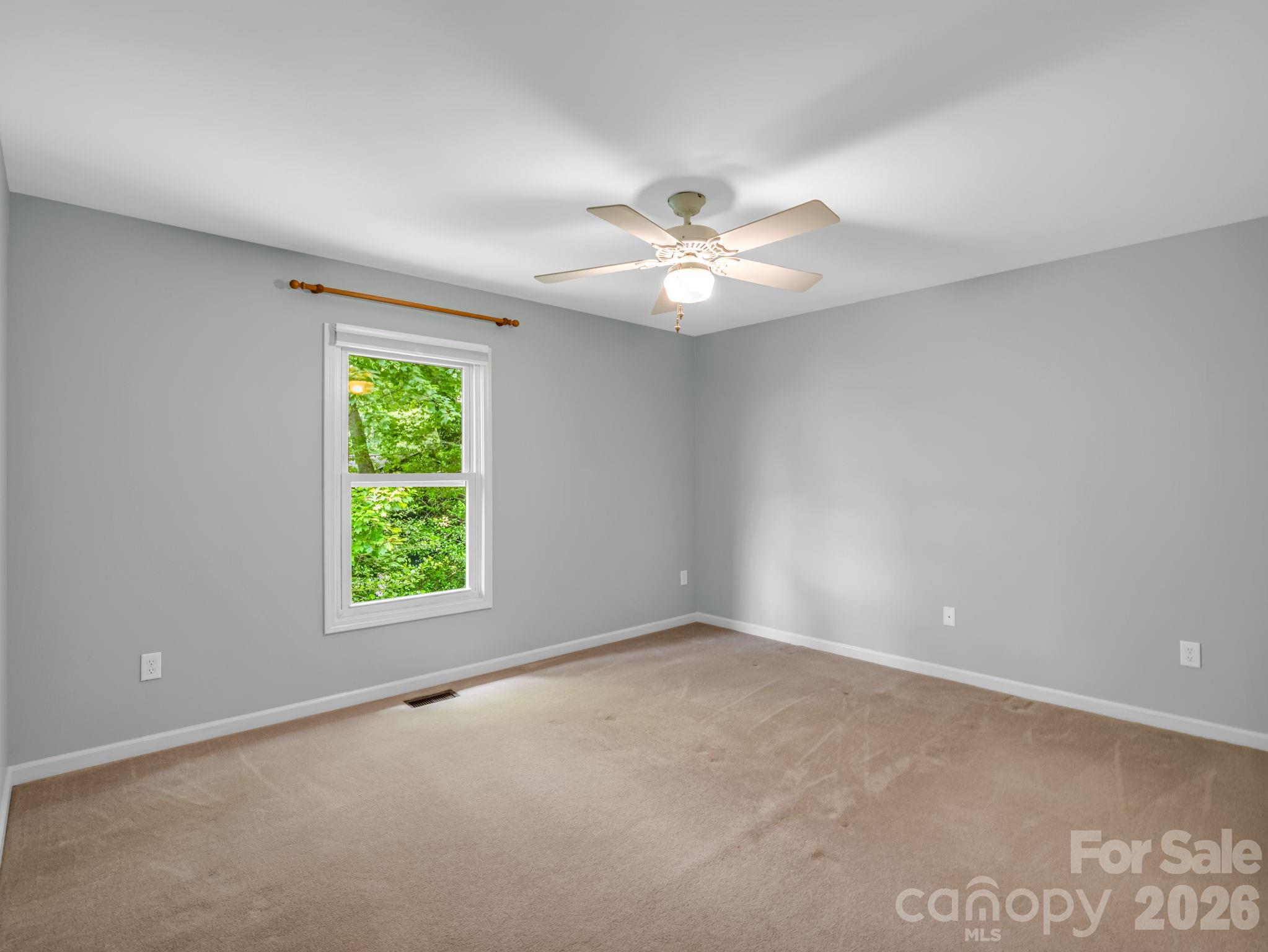 241 Dvdegi Court