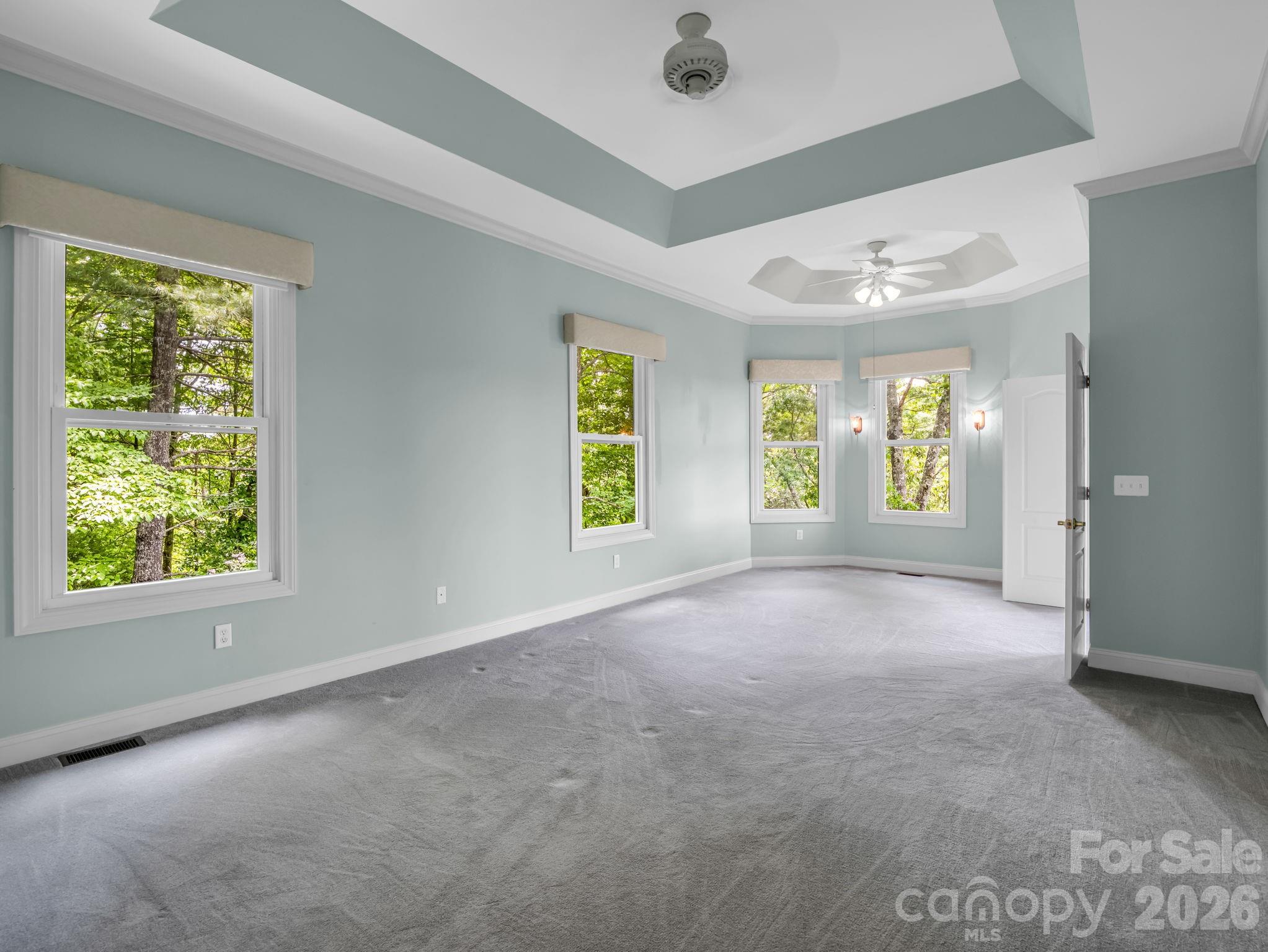 241 Dvdegi Court