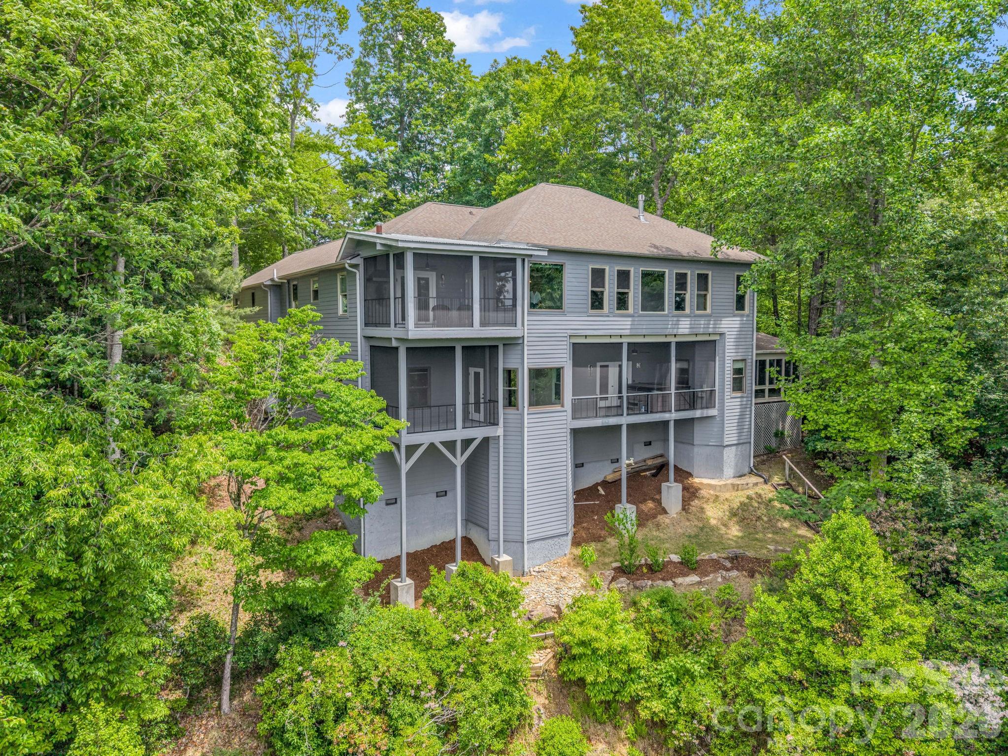 241 Dvdegi Court