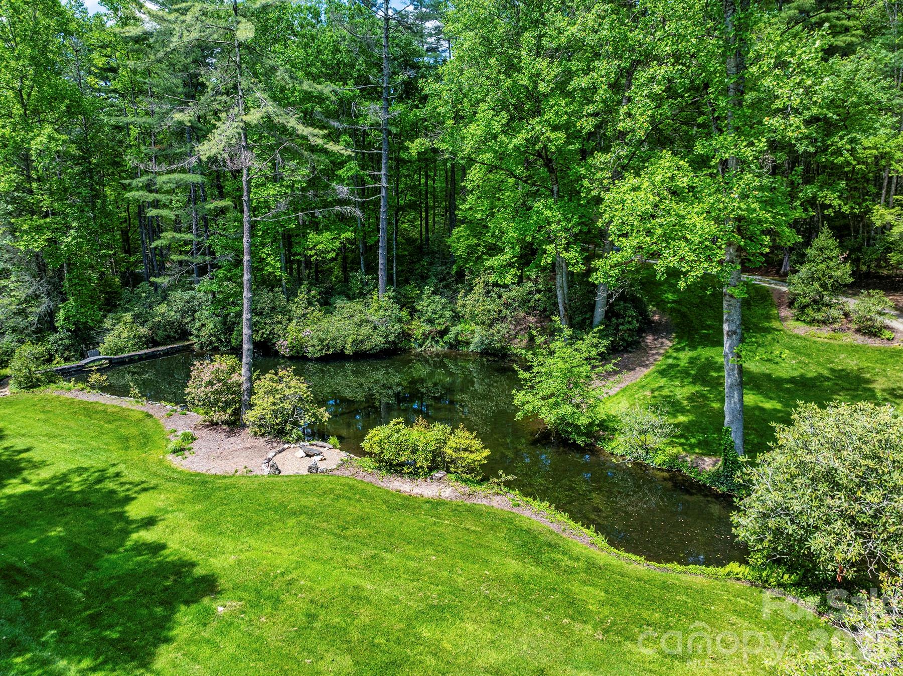 1213 Bull Pen Road