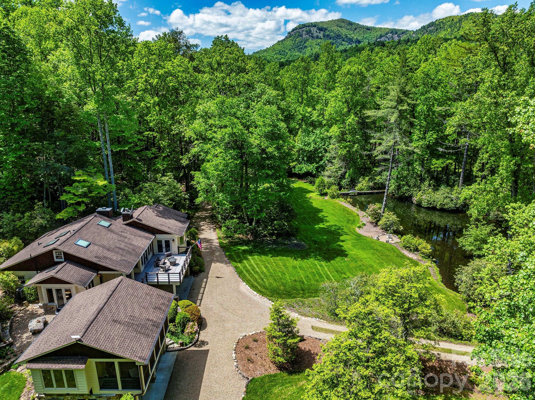 1213 Bull Pen Road