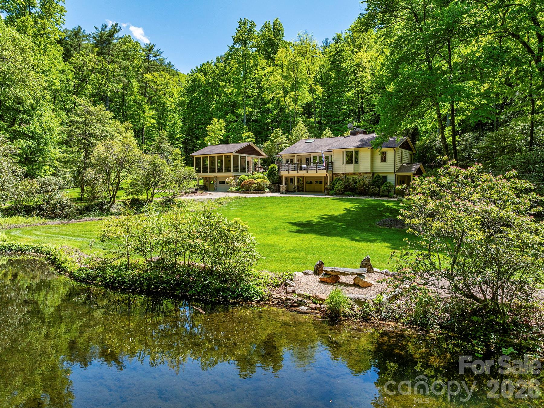 1213 Bull Pen Road