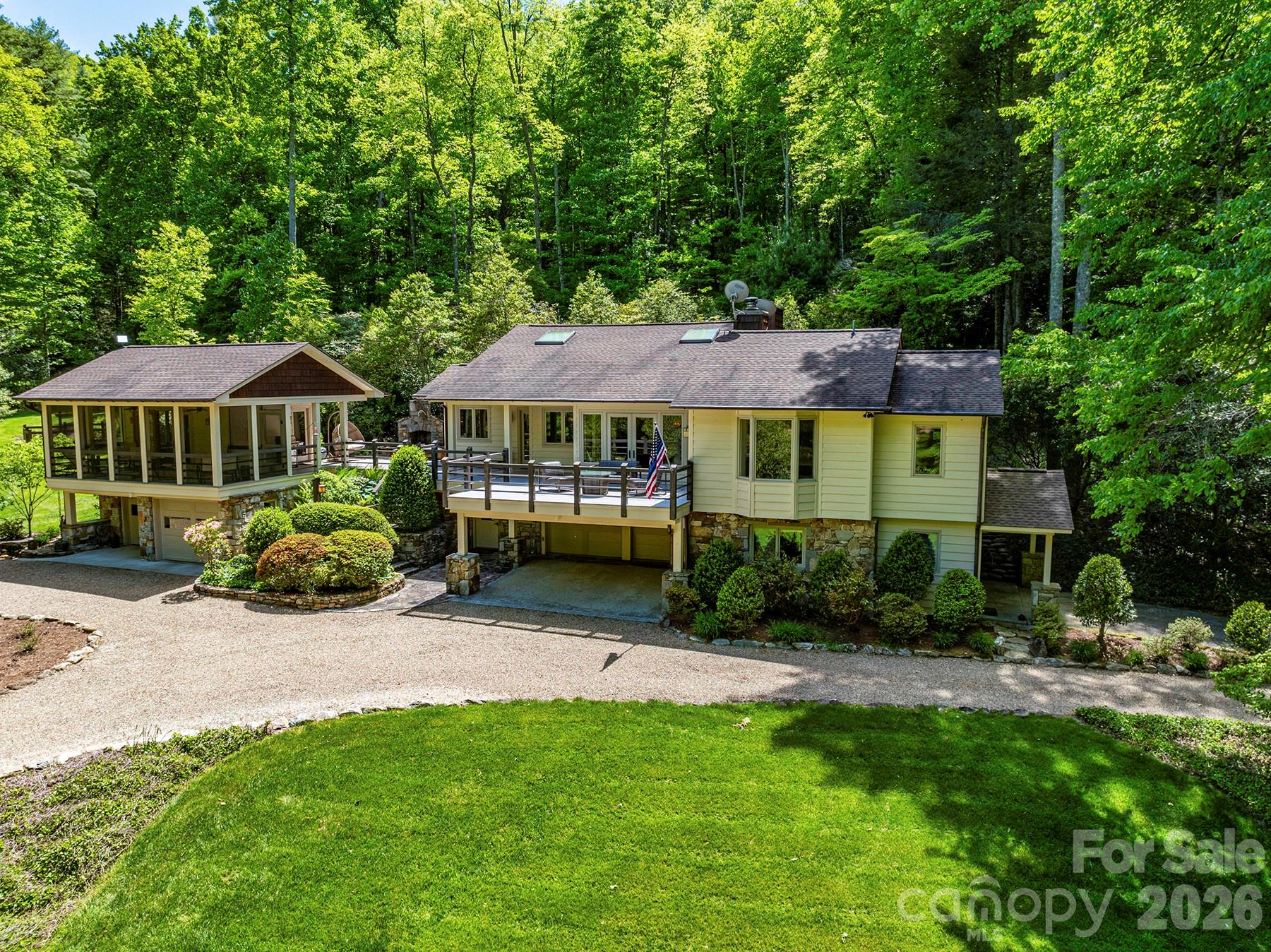 1213 Bull Pen Road