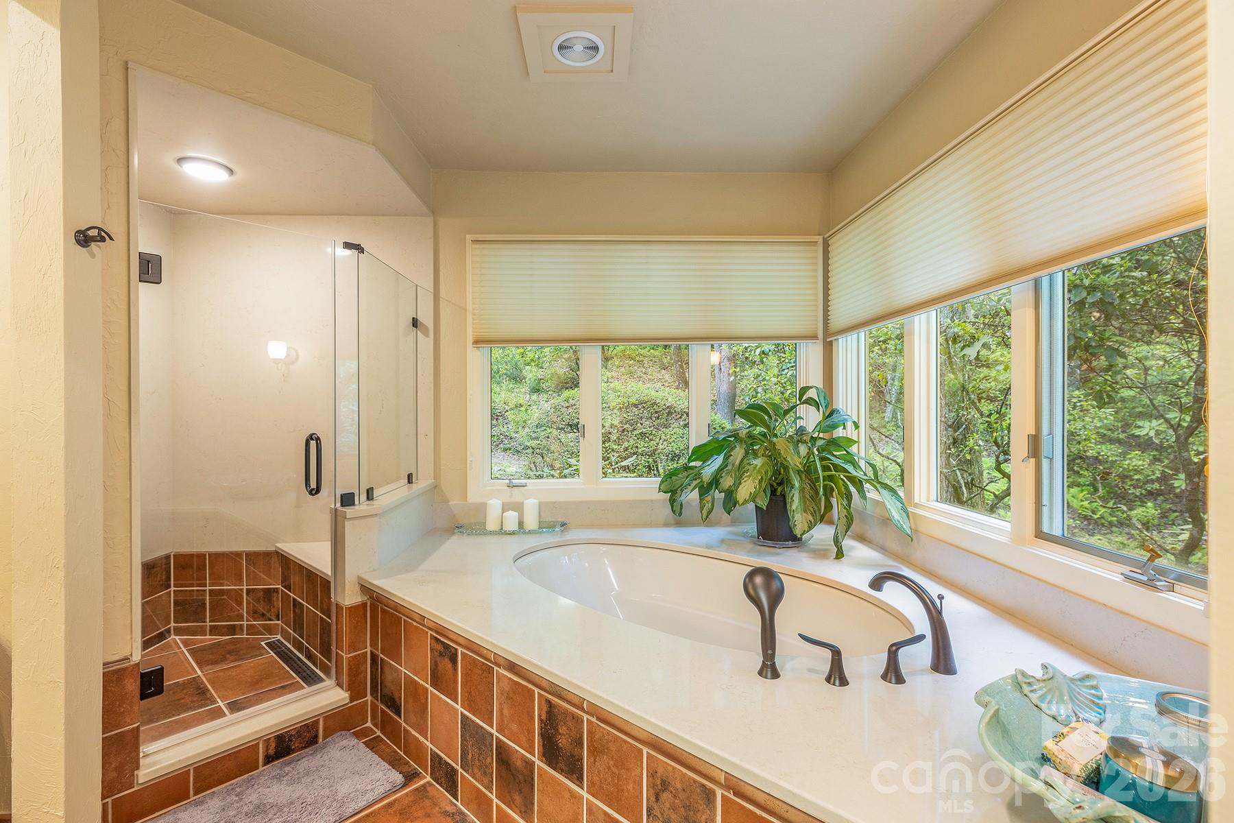 1213 Bull Pen Road