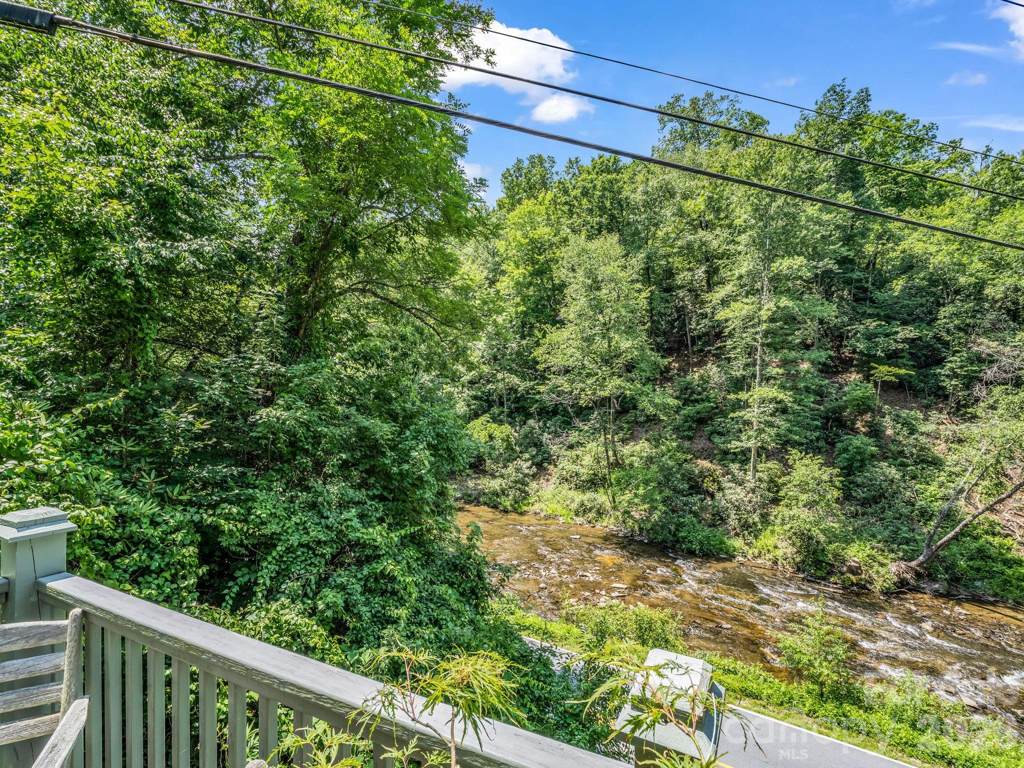 9390 East Fork Road