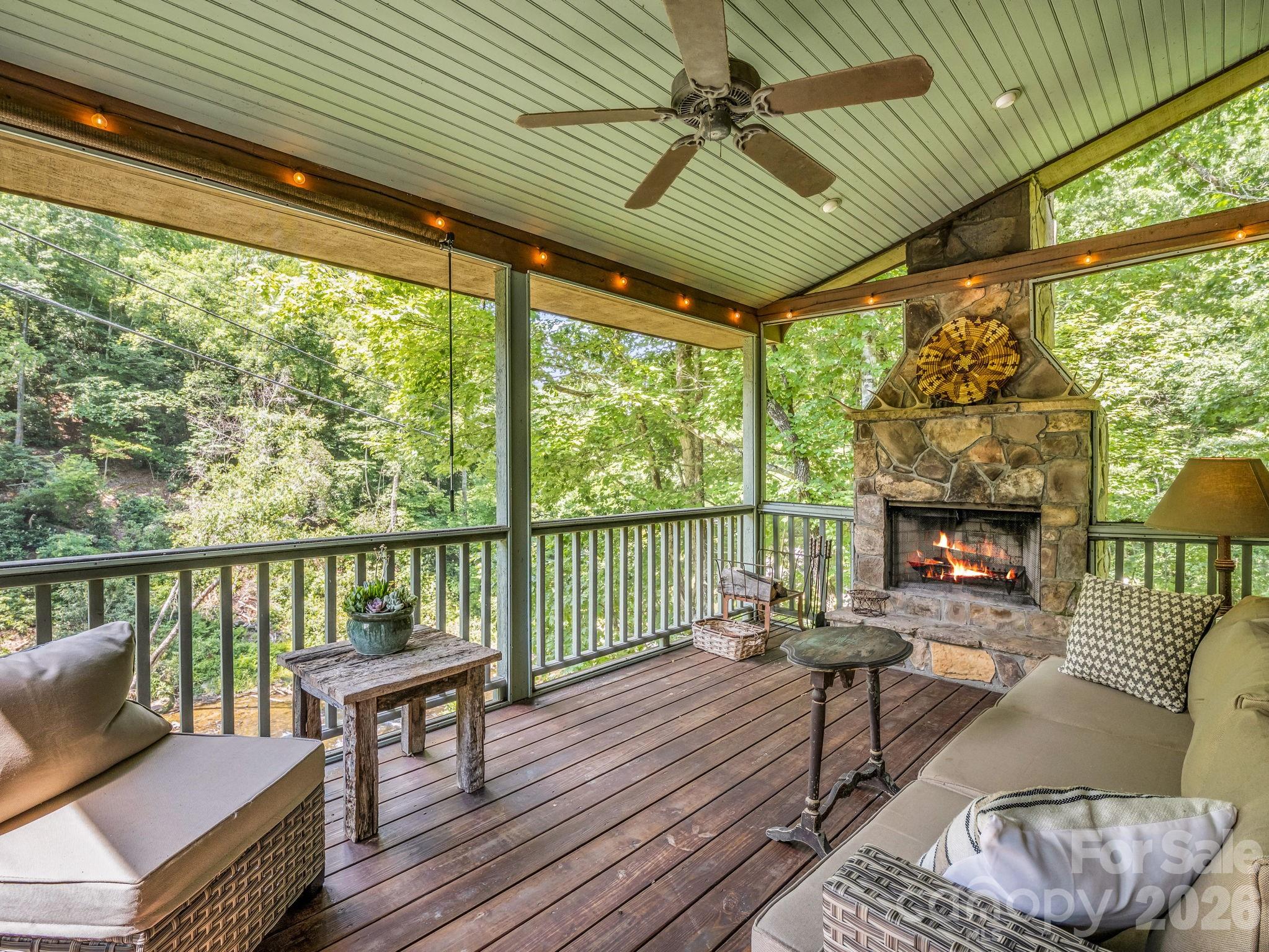 9390 East Fork Road
