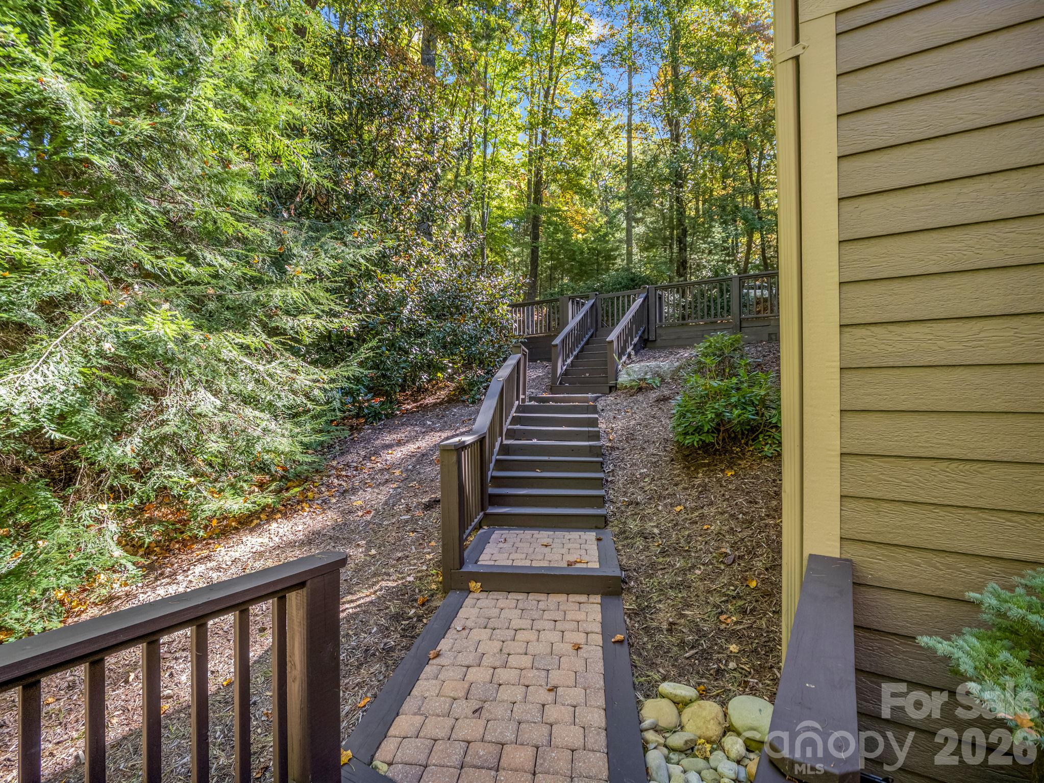1349 Salola Lane
