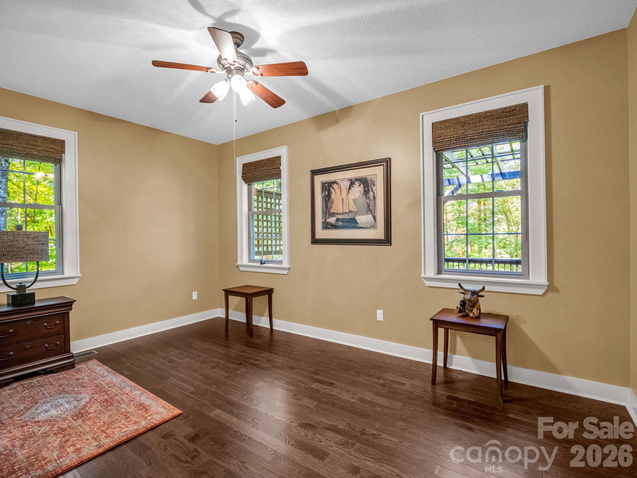 1349 Salola Lane