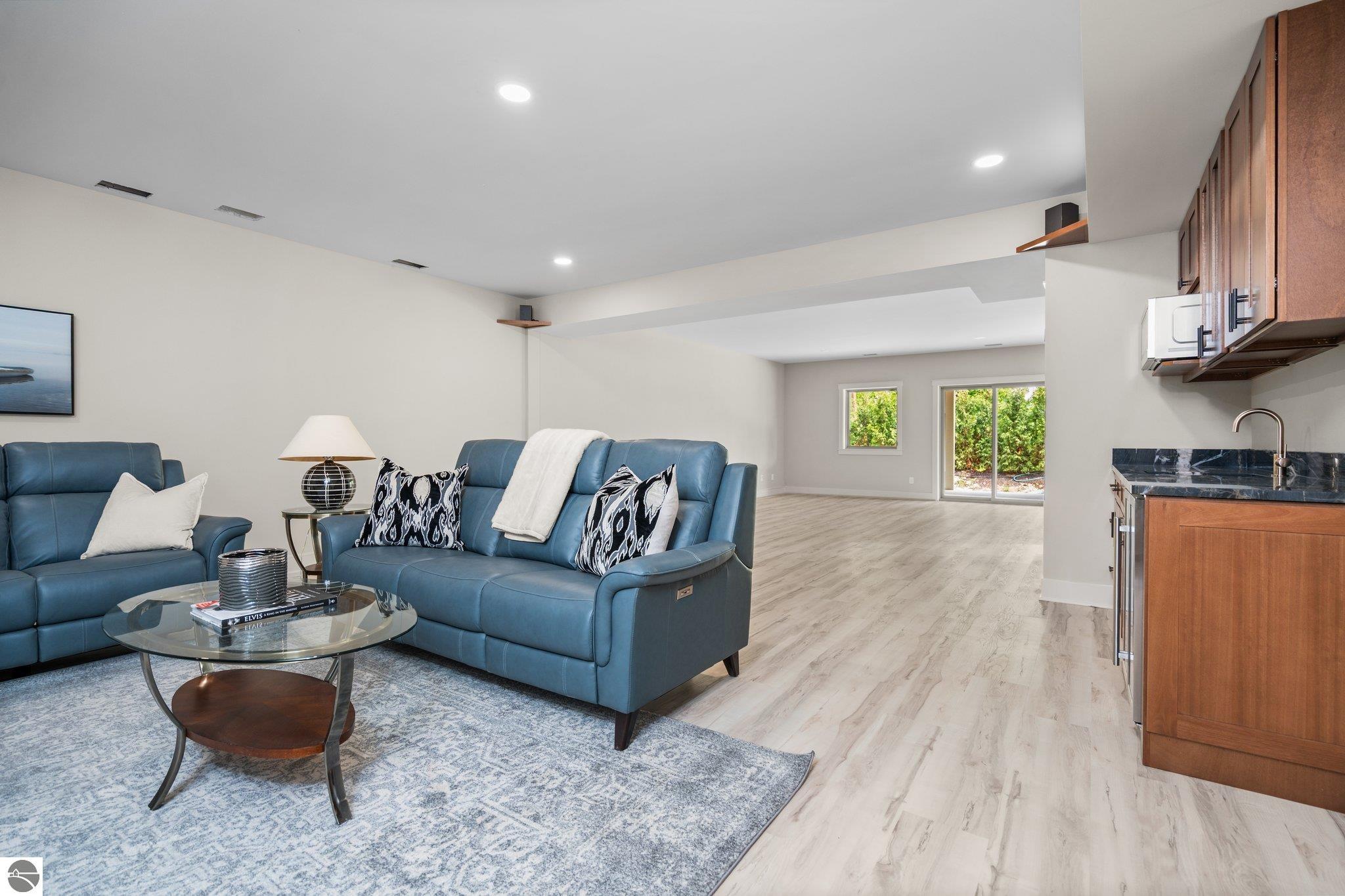 750 N Waypoint Circle # 1