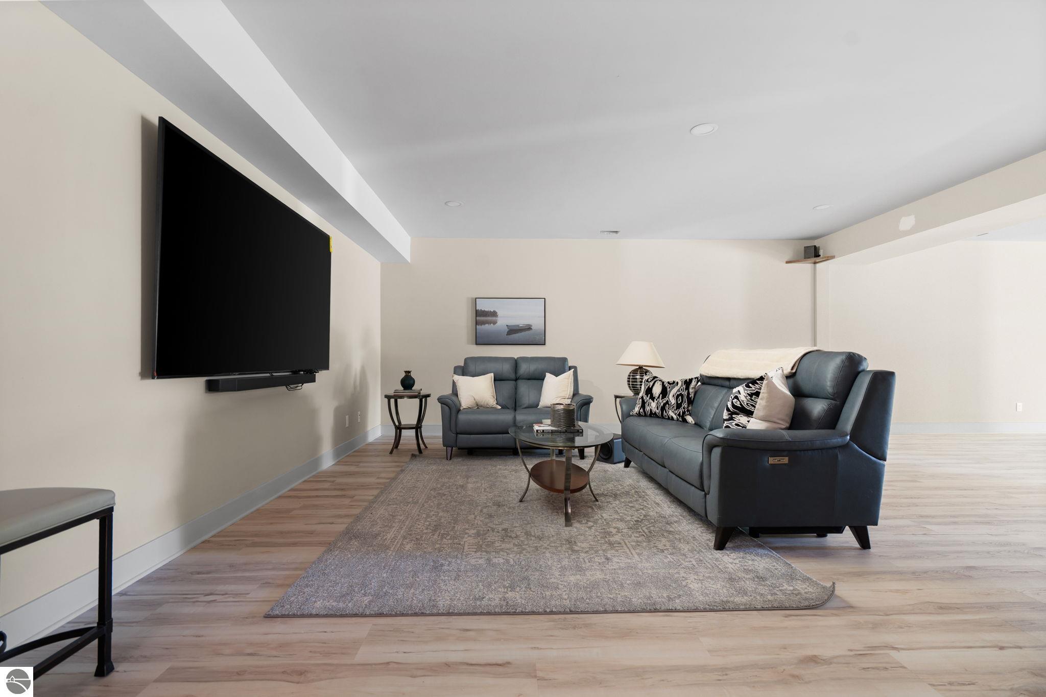 750 N Waypoint Circle # 1