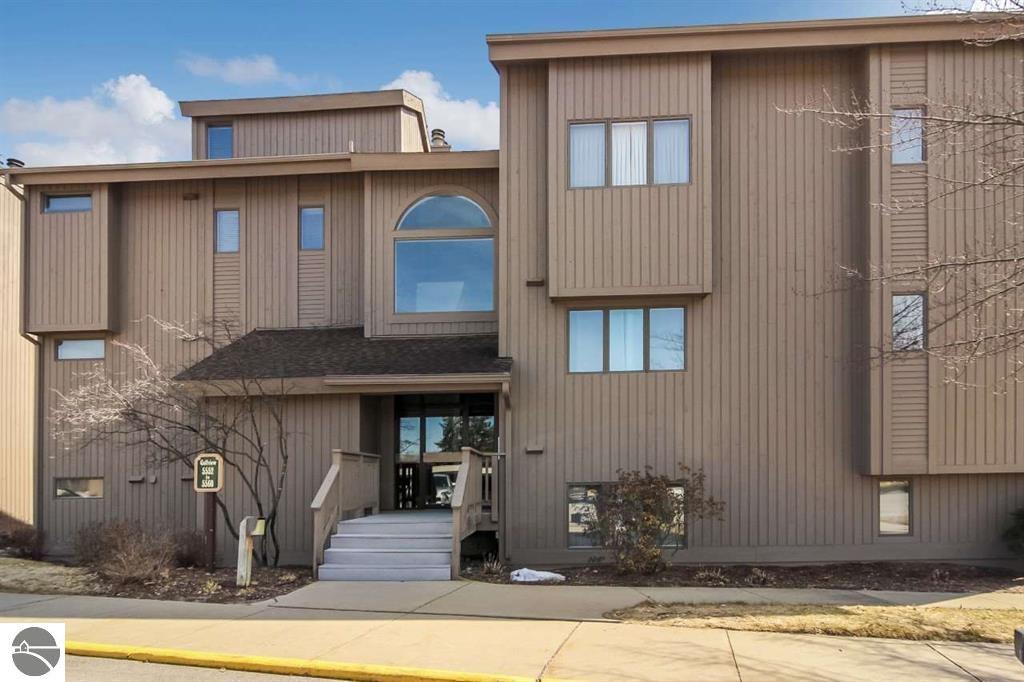 5539 Golfview Court # 24