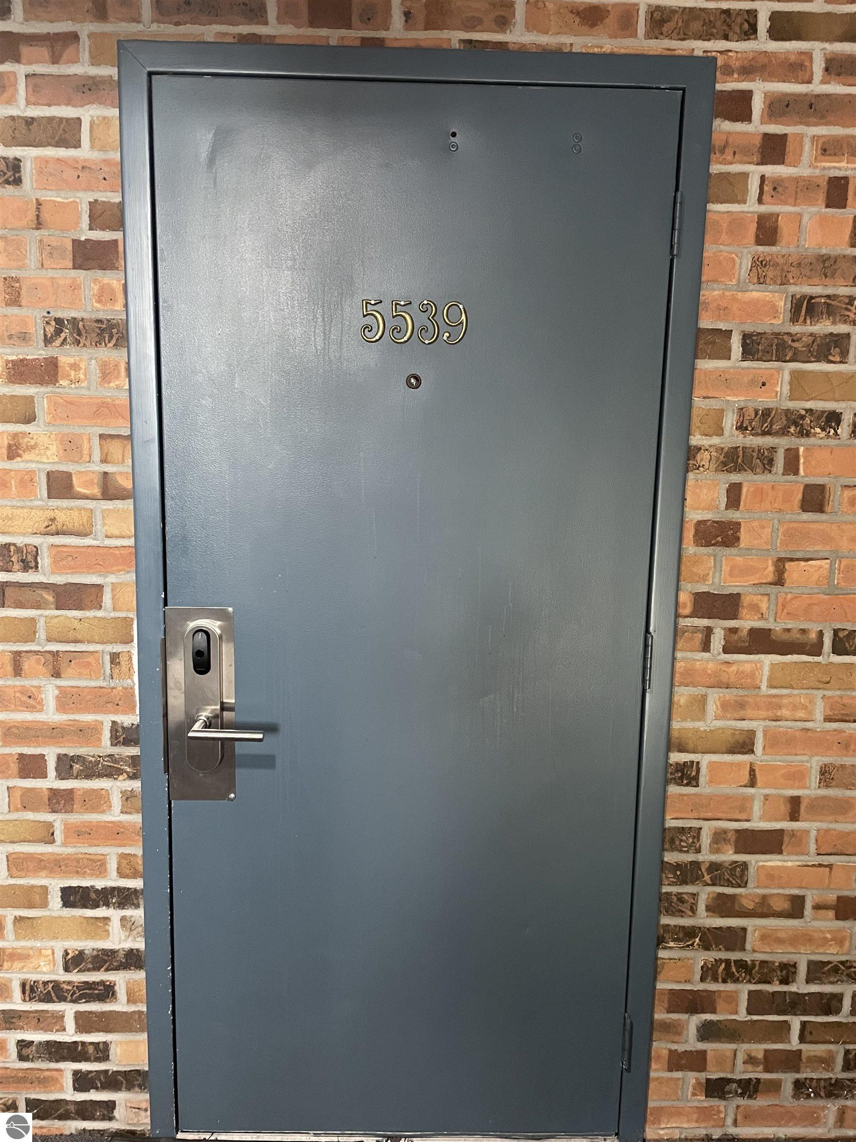 5539 Golfview Court # 24