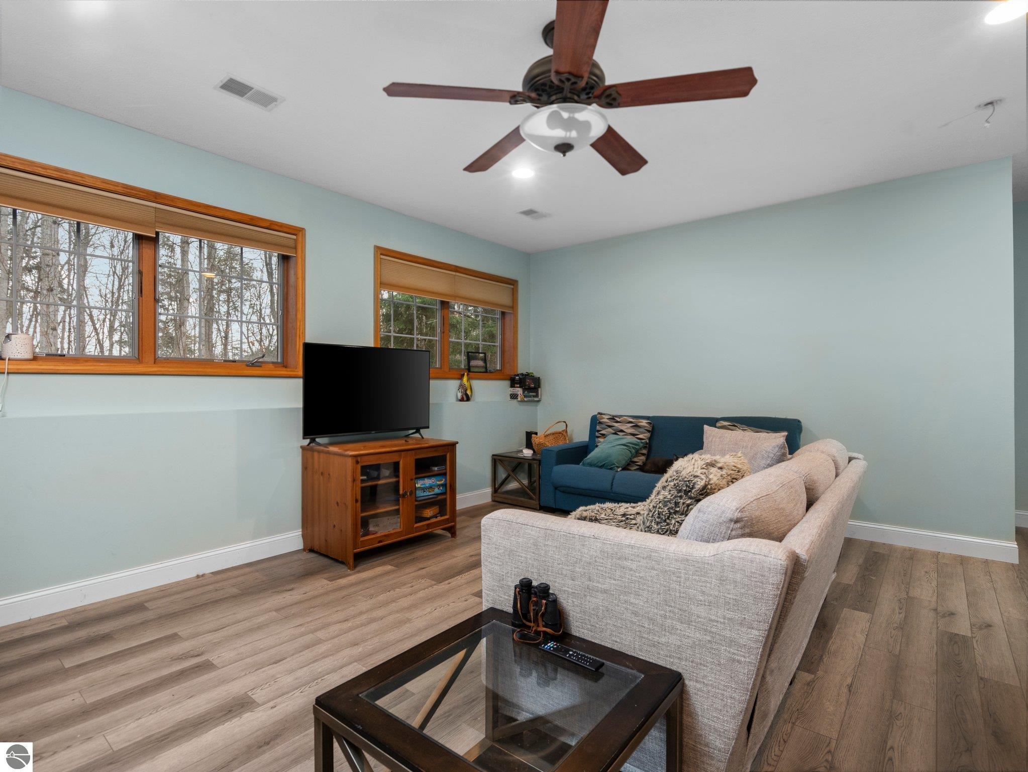 9440 Evergreen Drive