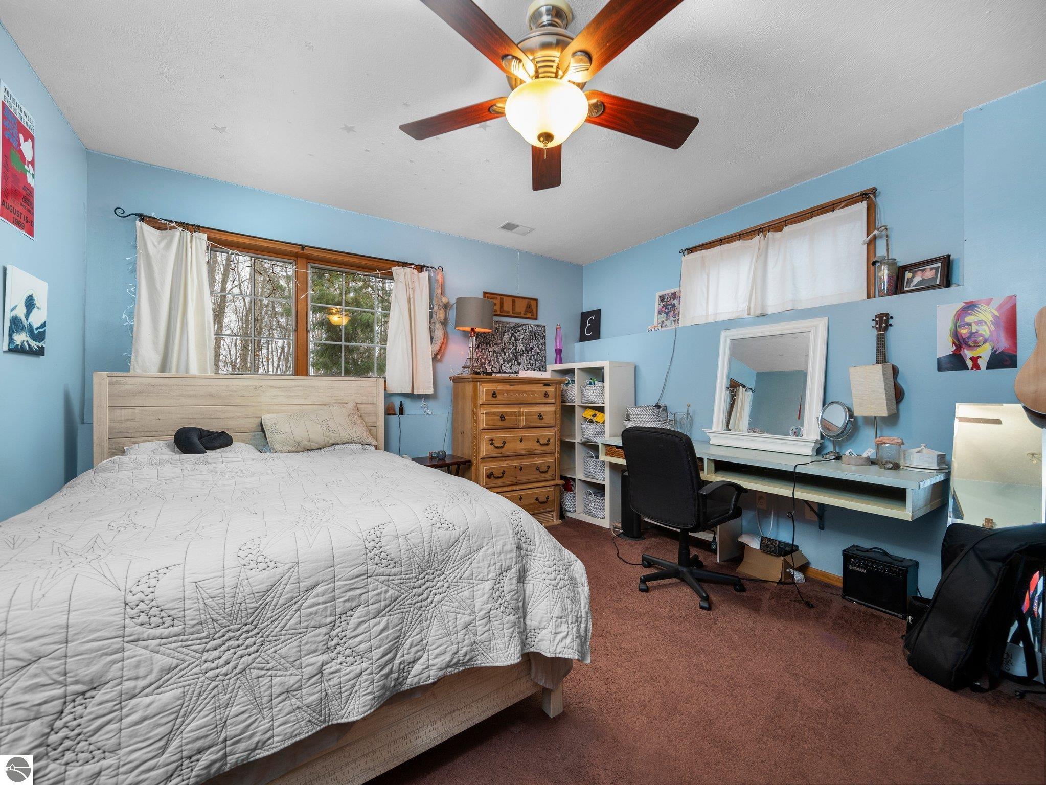 9440 Evergreen Drive