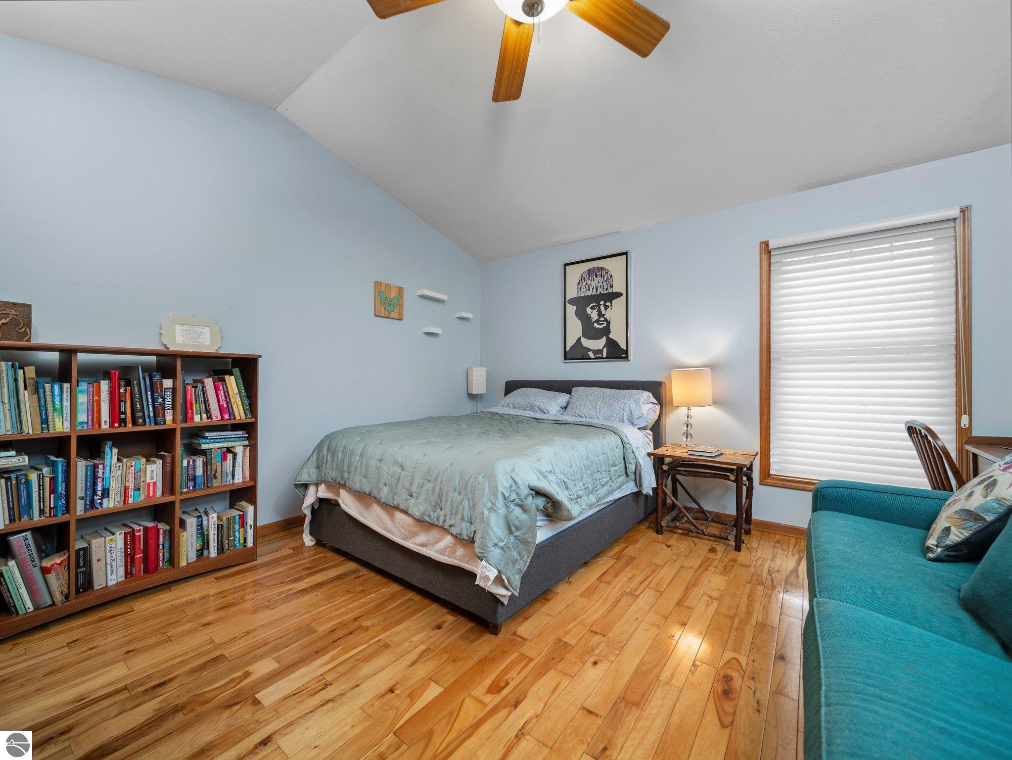 9440 Evergreen Drive
