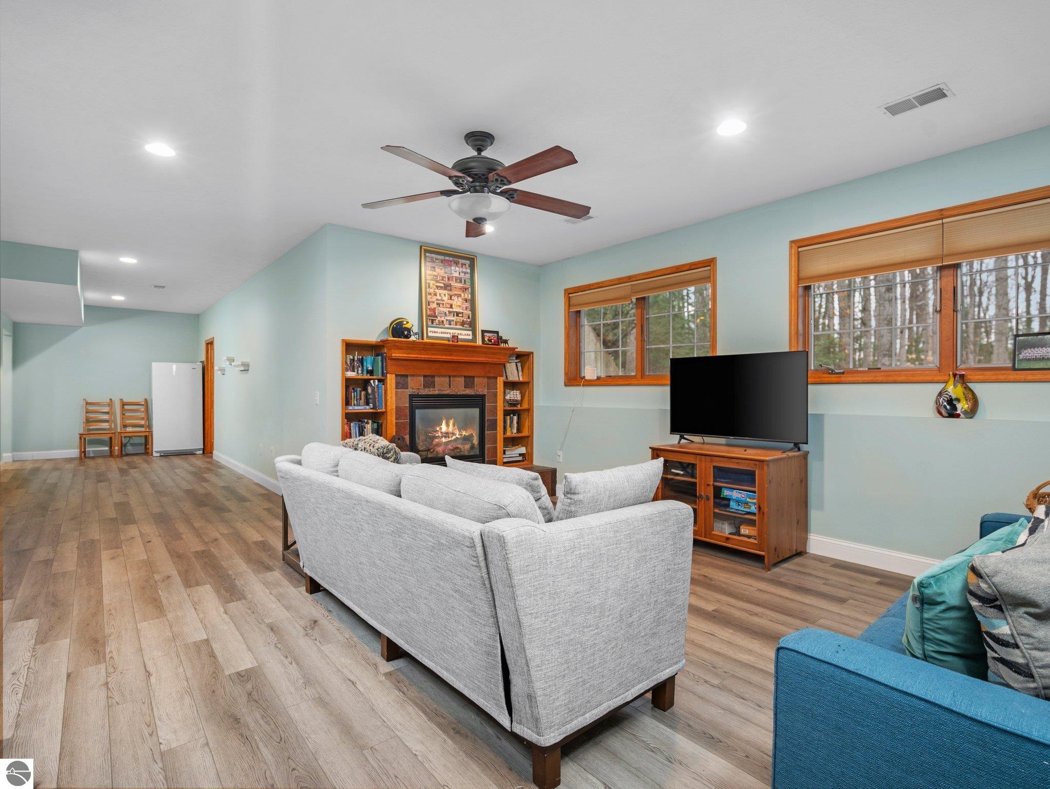 9440 Evergreen Drive