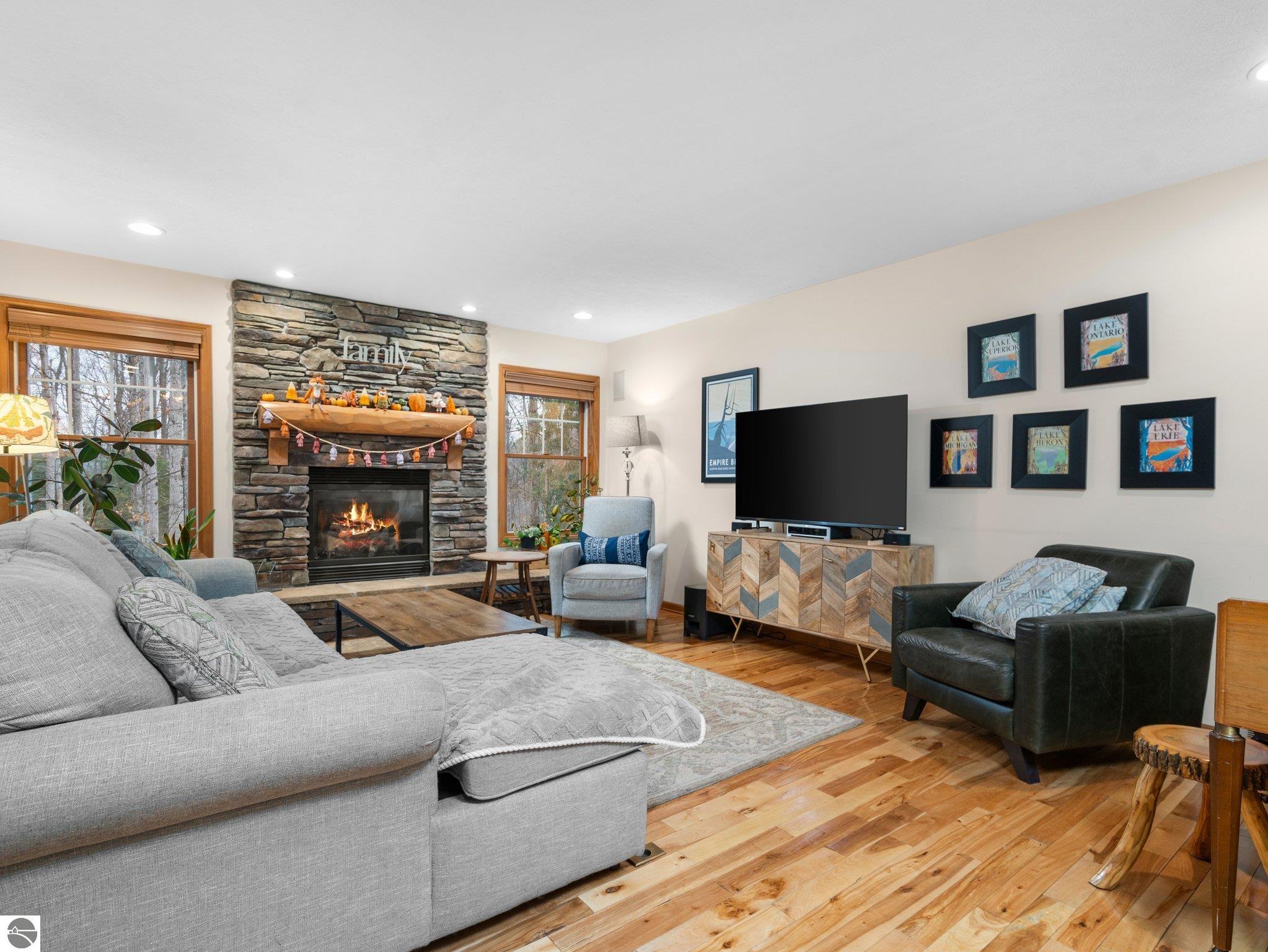9440 Evergreen Drive