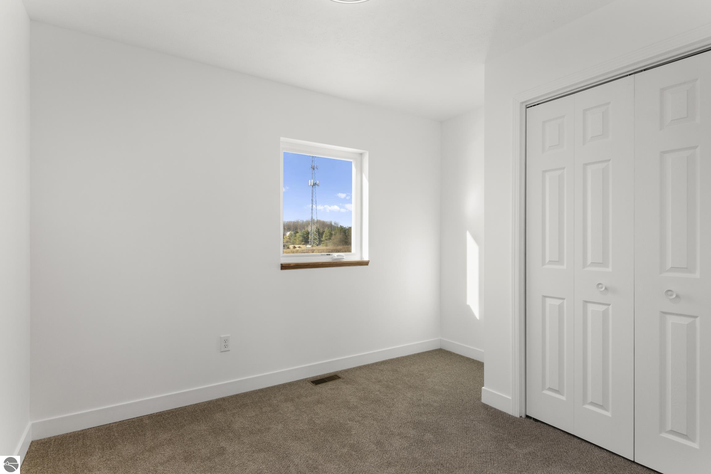 269 Thrive Boulevard # 4