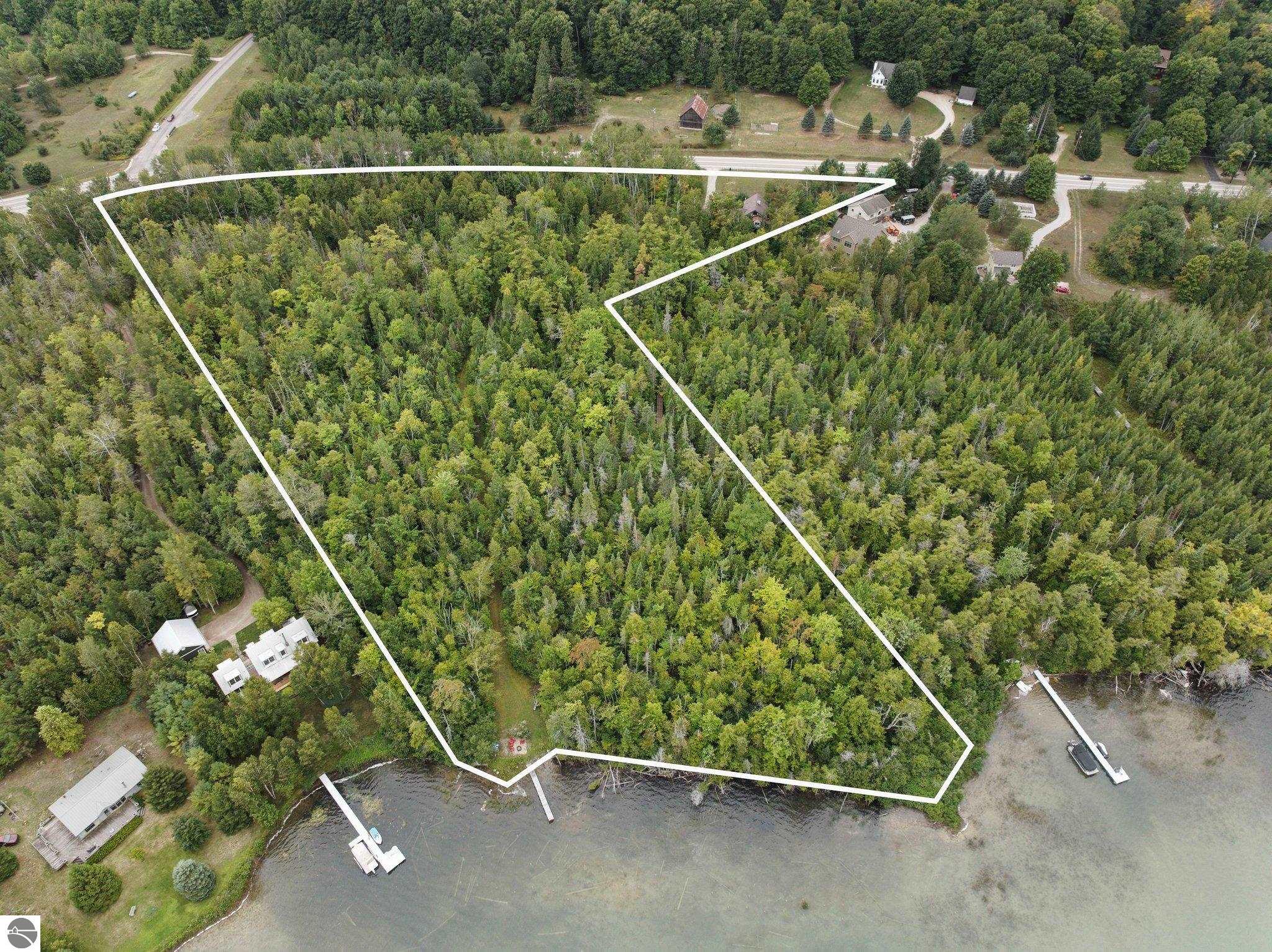 150 W Harbor Highway