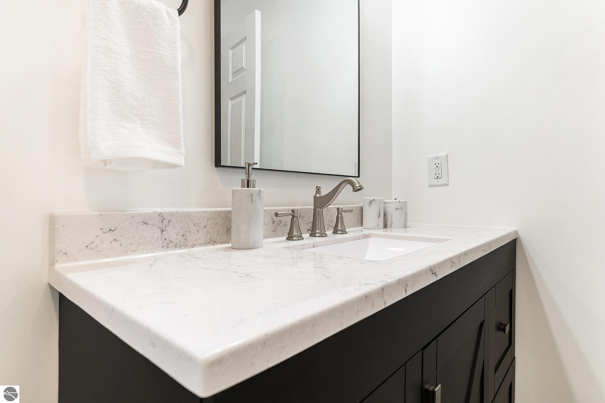 258 Thrive Boulevard # 9