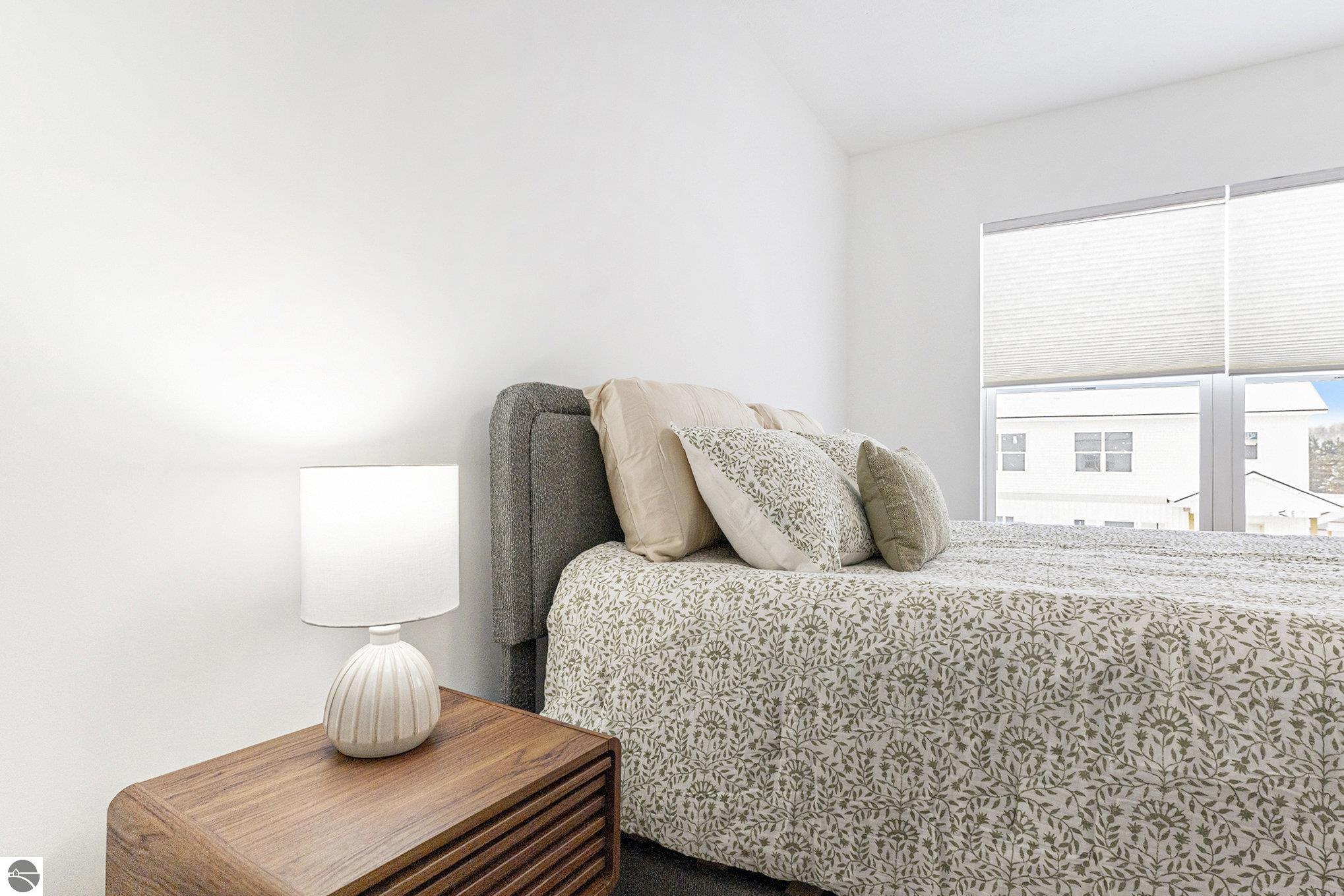 258 Thrive Boulevard # 9