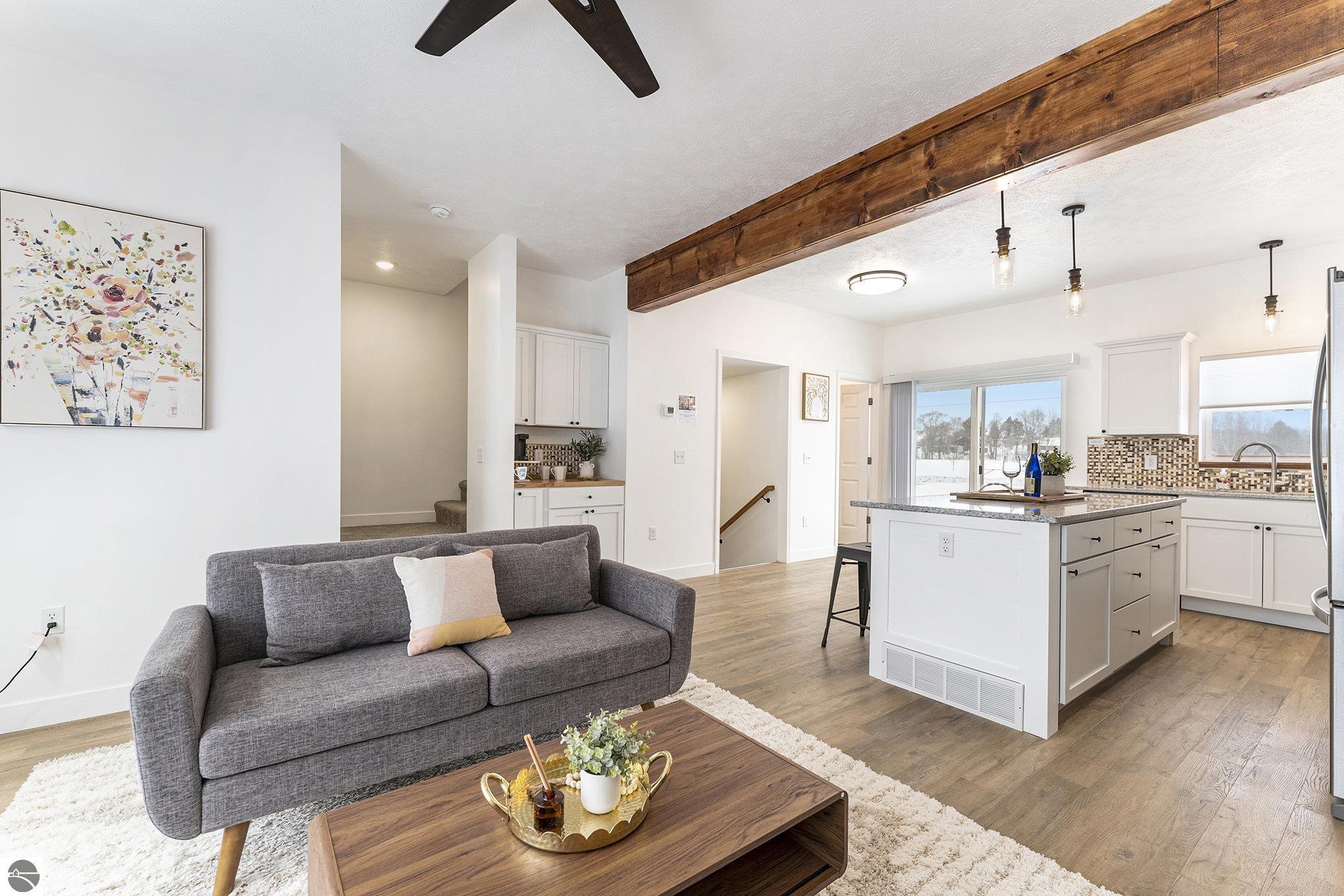 258 Thrive Boulevard # 9
